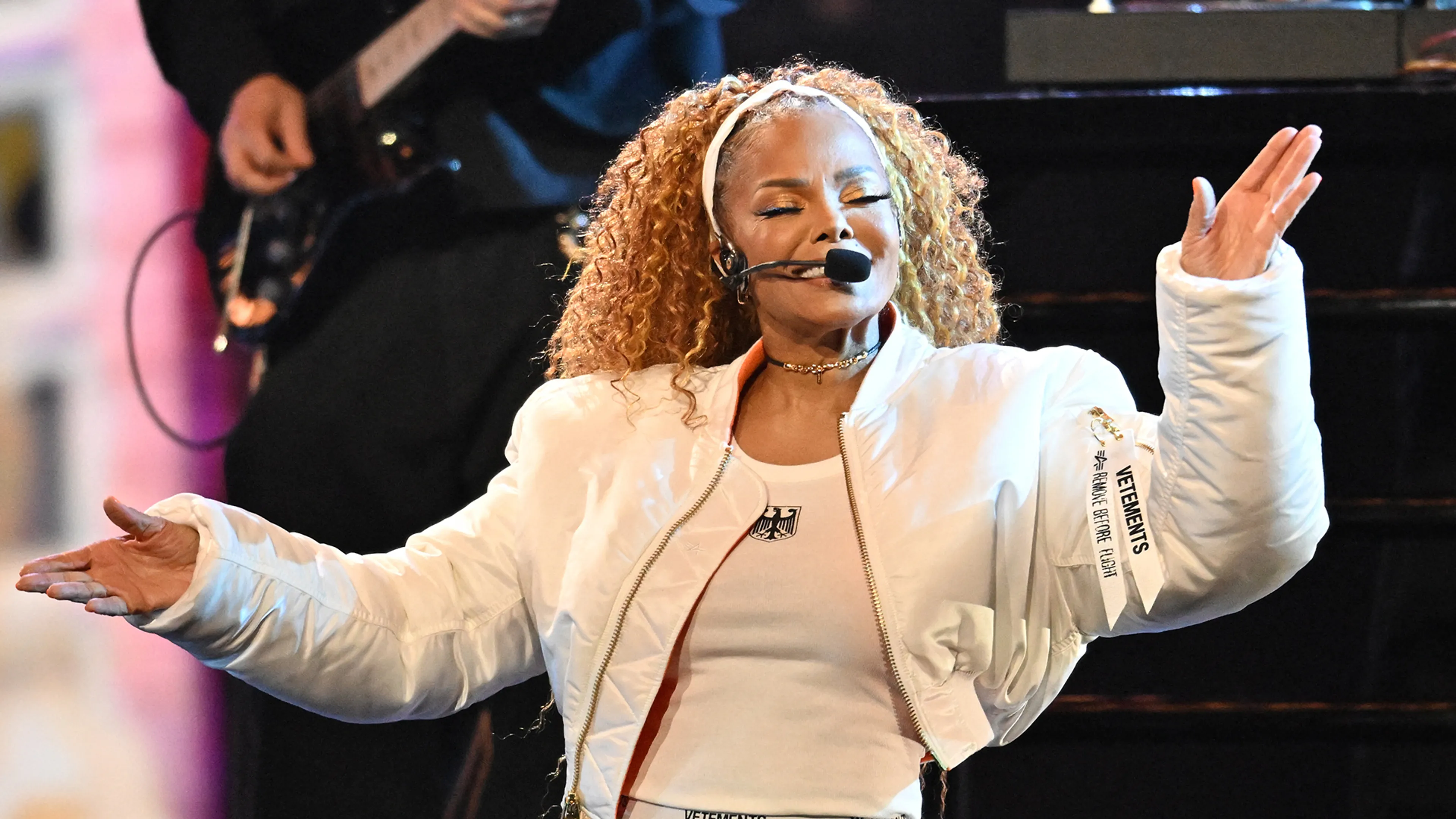 Janet Jackson verrast publiek bij show van The Jacksons