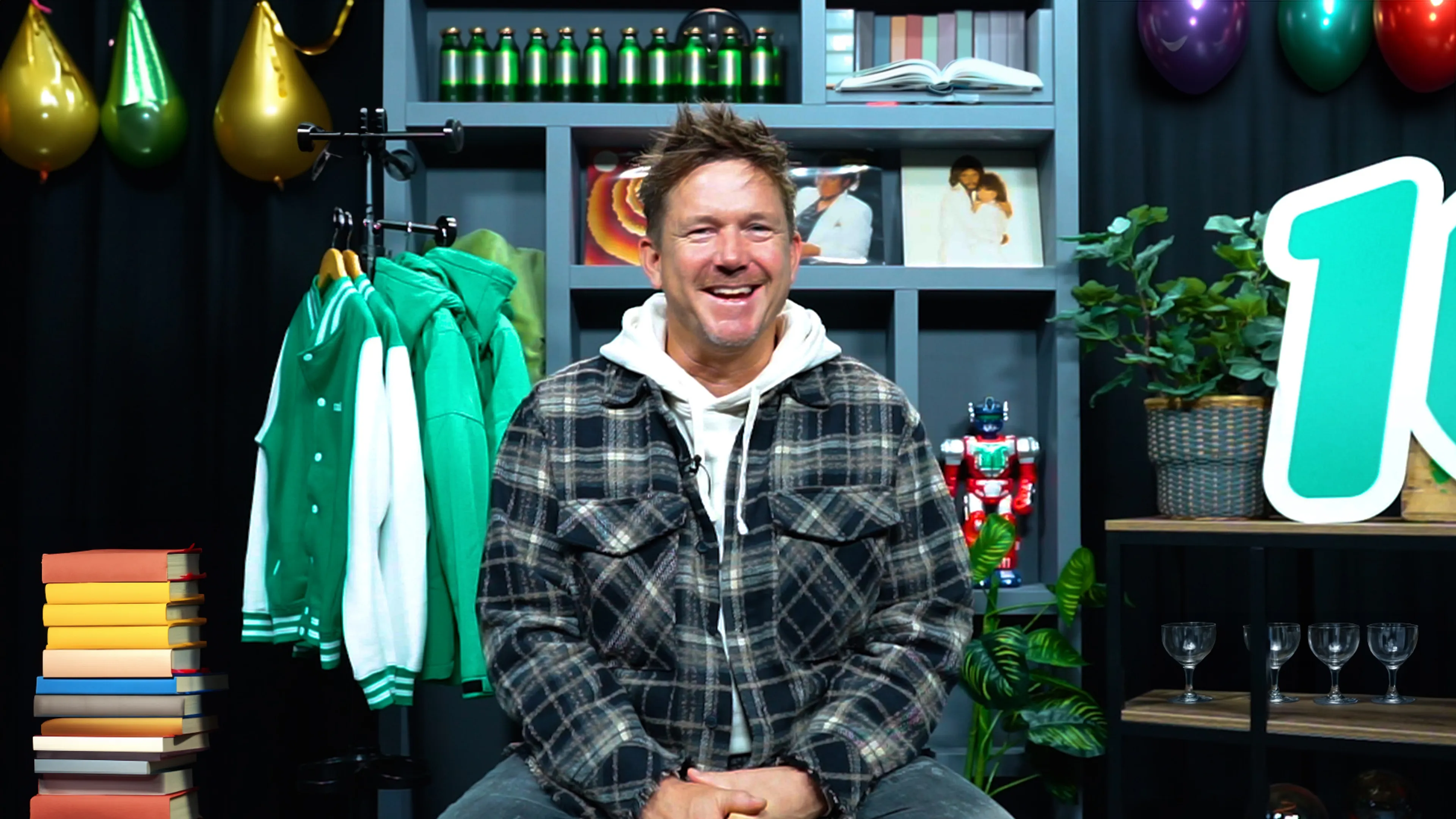 Johnny de Mol voelt zich weer student door deze Top 4000-hit... 🍻