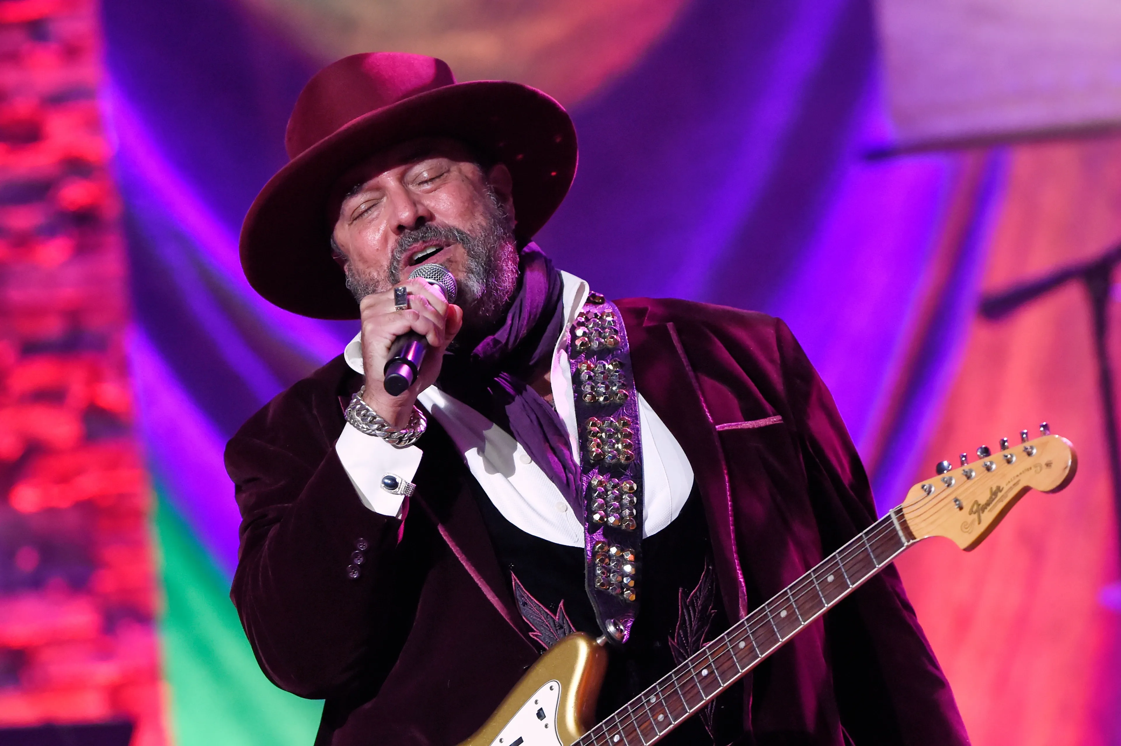 The Mavericks-zanger Raul Malo (60) overleden