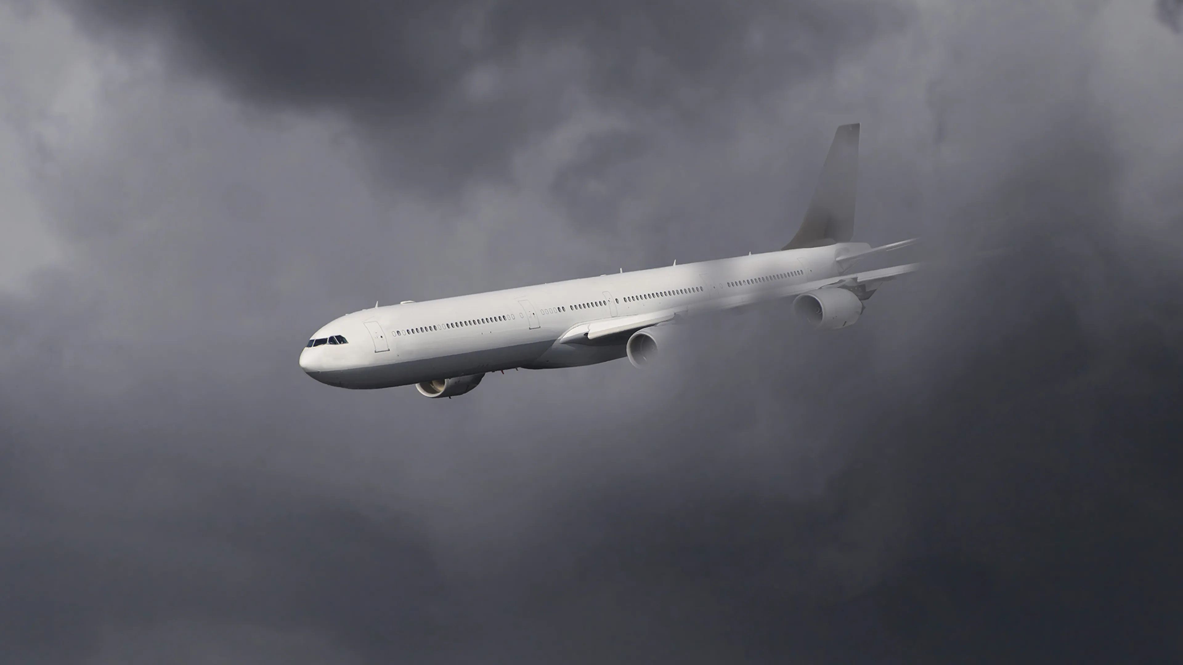 Wat moet je (niet) doen bij turbulentie in het vliegtuig?
