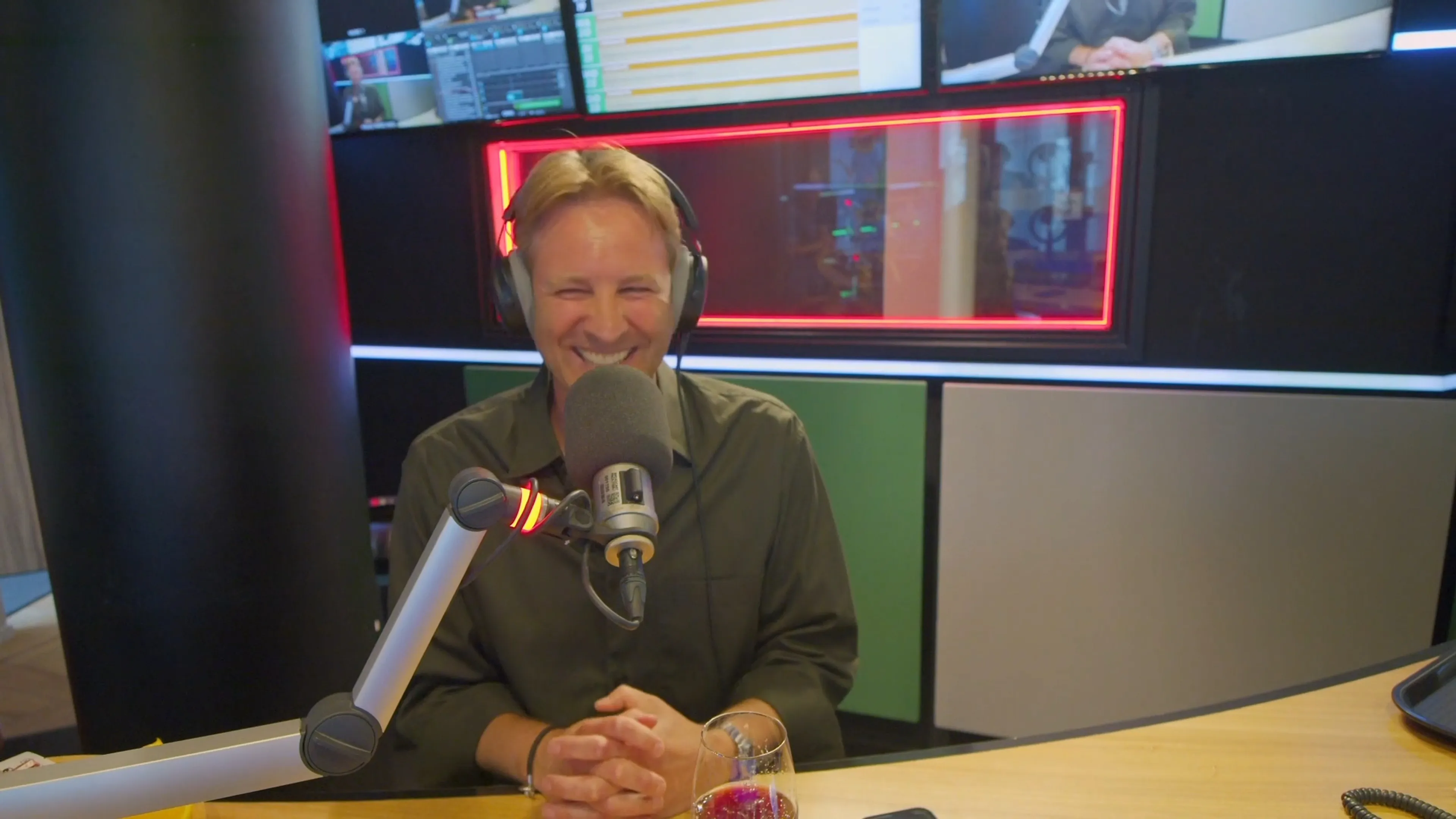 Viktor Brand is zijn klasgenoot Trudy nog steeds dankbaar voor al die keren afkijken
