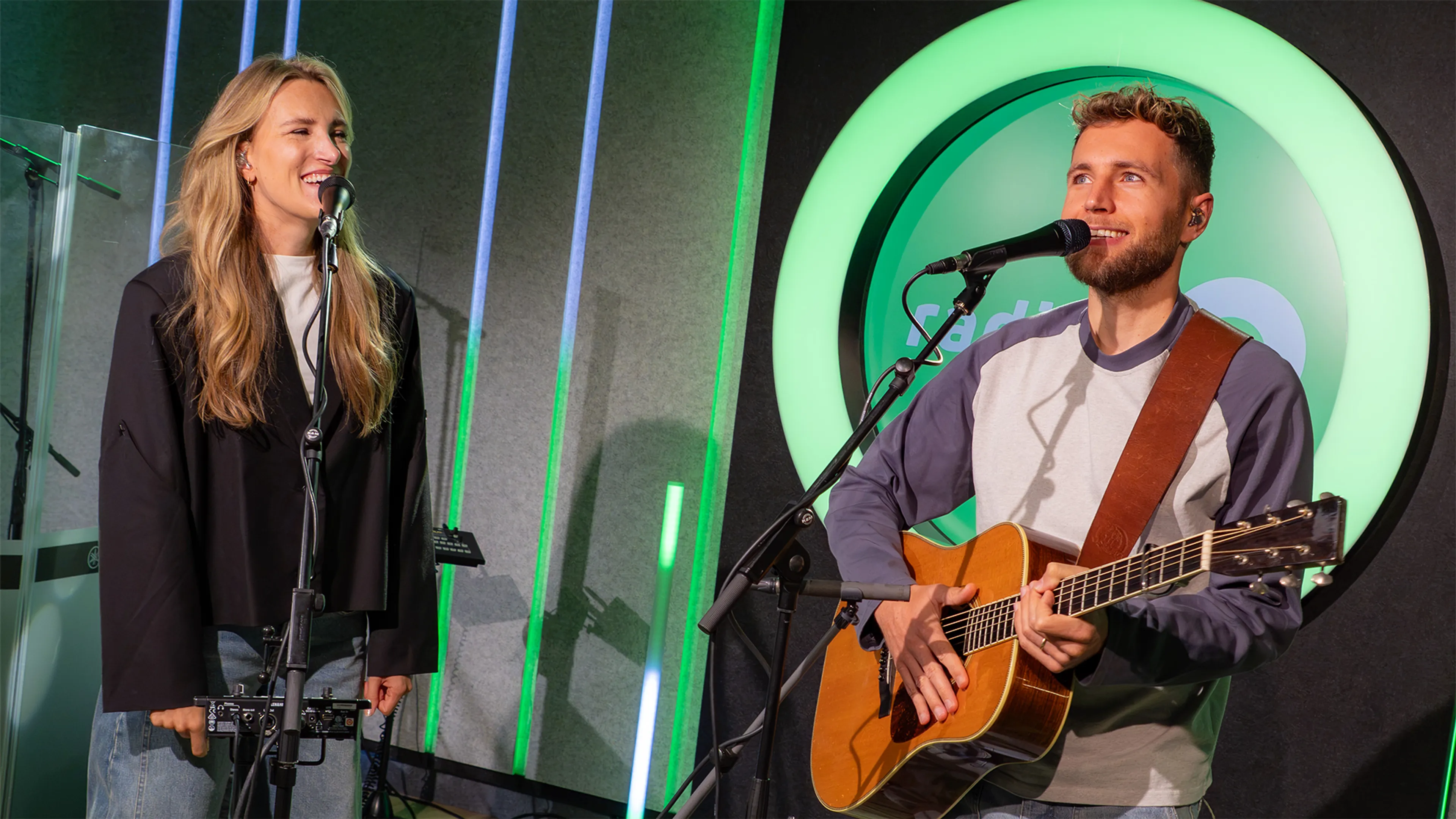 Suzan & Freek zingen scherpe randjes af van nieuwe single Pijnstiller