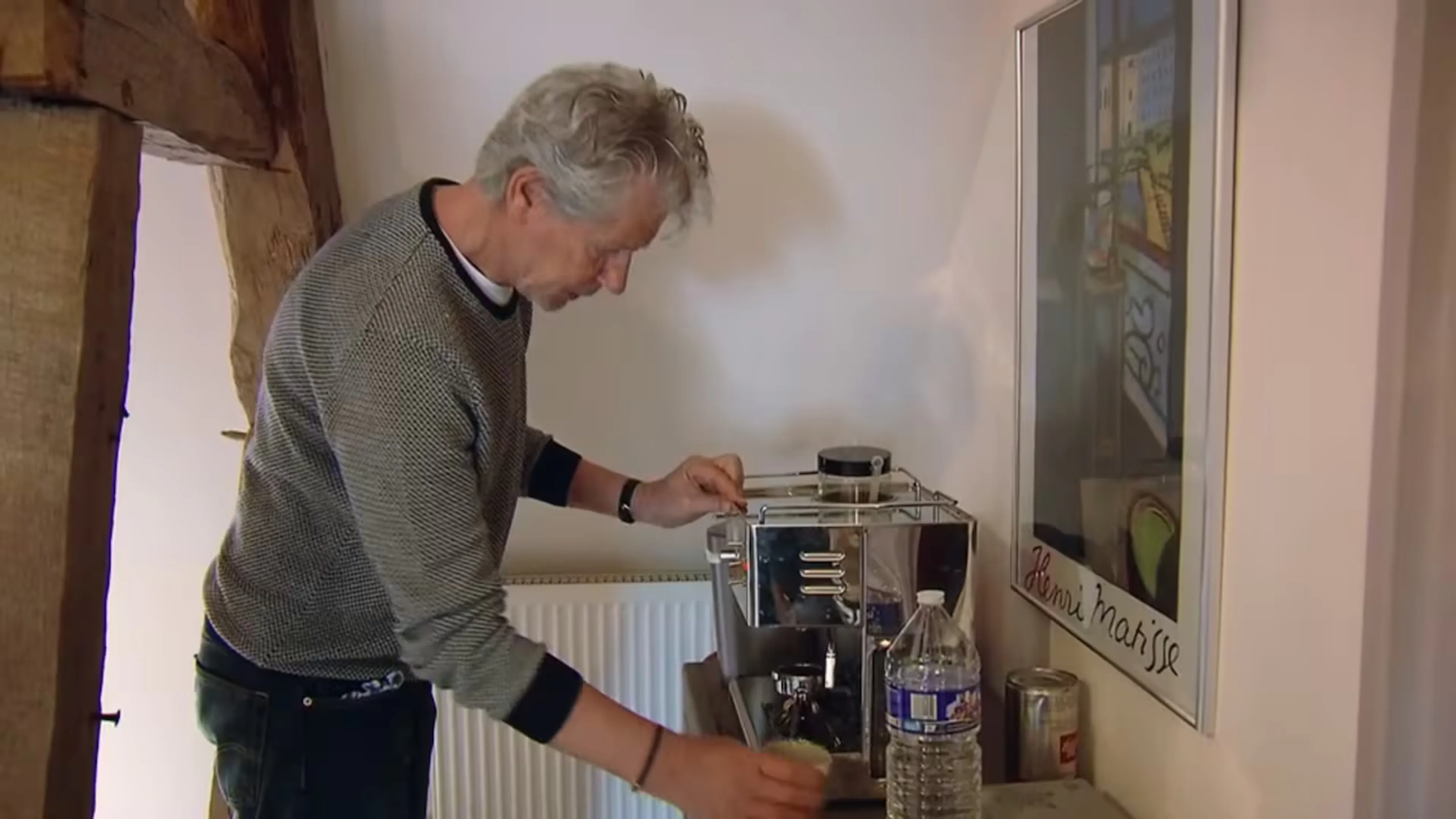 Met deze andere B&B Vol Liefde-eigenaar wil 'koffiezetapparaat' Joop wel daten!
