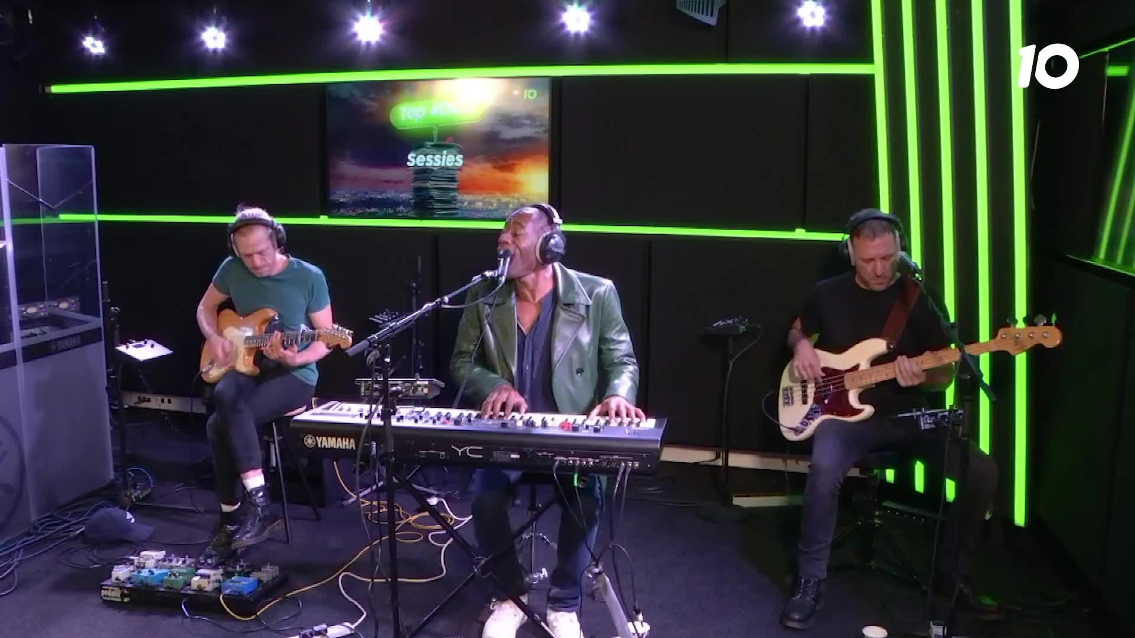 Roachford - High On Love live @ Ekdom in de Morgen