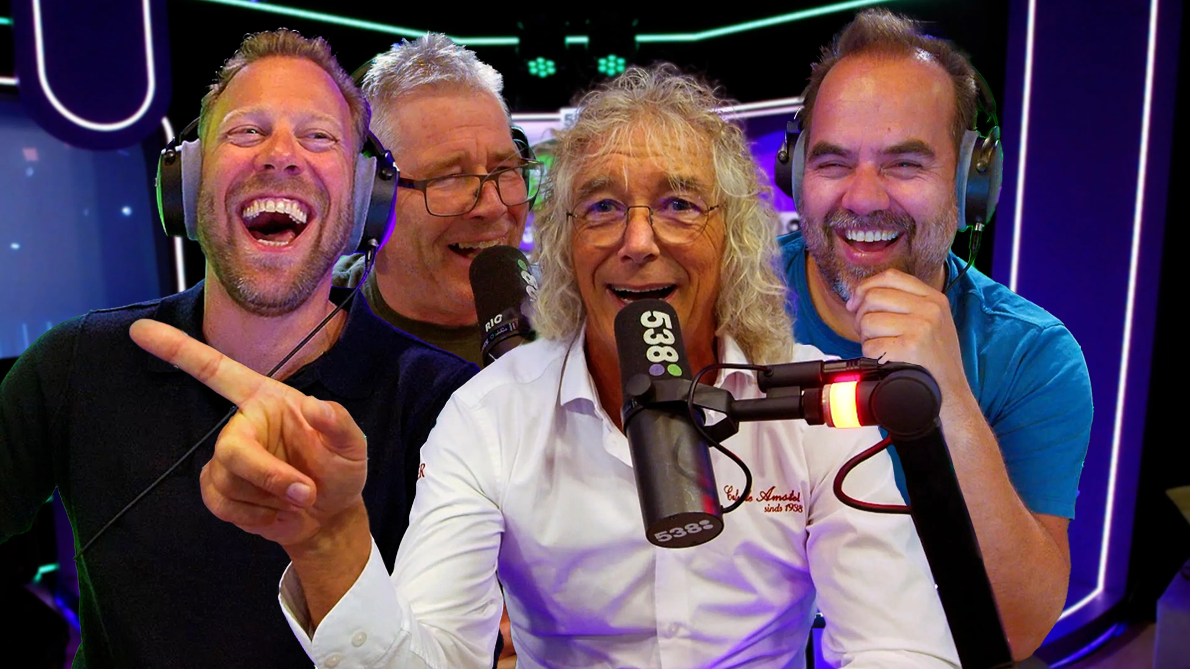 De mop van Arie over een man aan de bar zonder centen 😂🍷