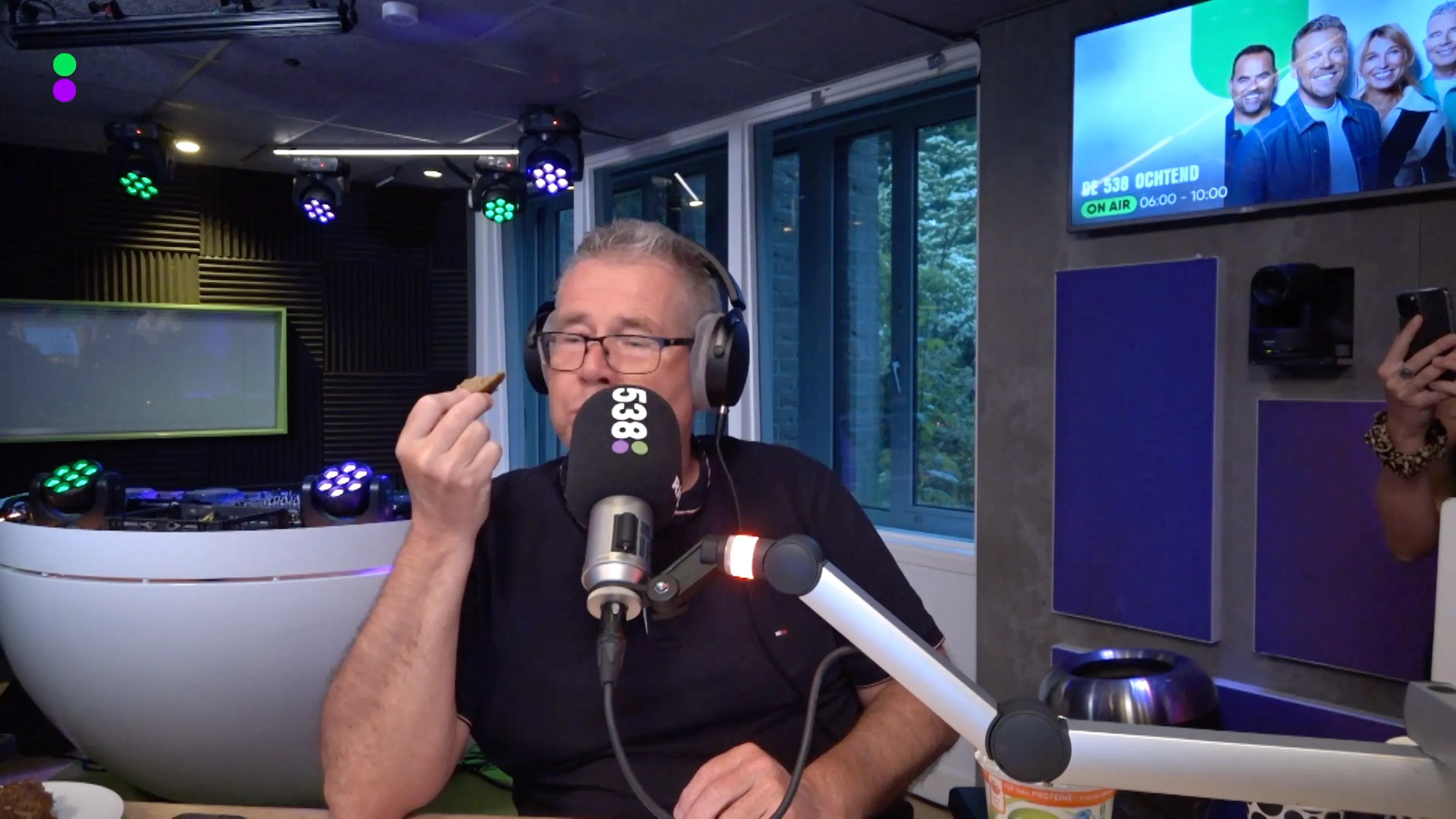 De 538 Ochtend proeft de ballen van Dries Roelvink