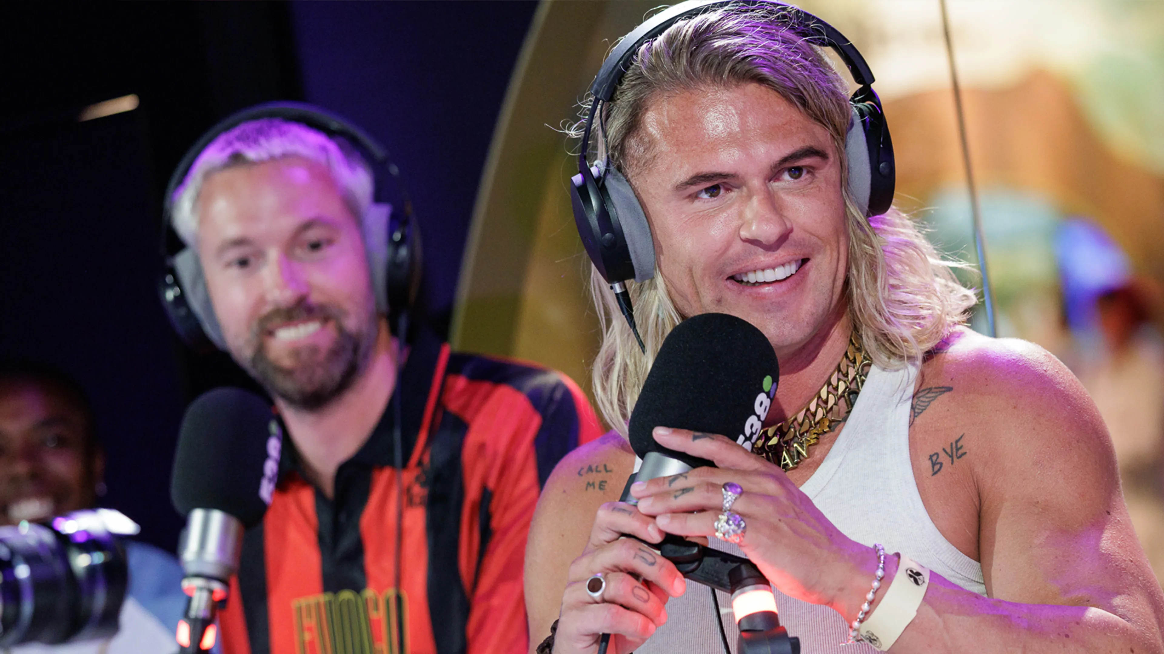 Sander van Kris Kross Amsterdam viert zijn verjaardag op Tomorrowland