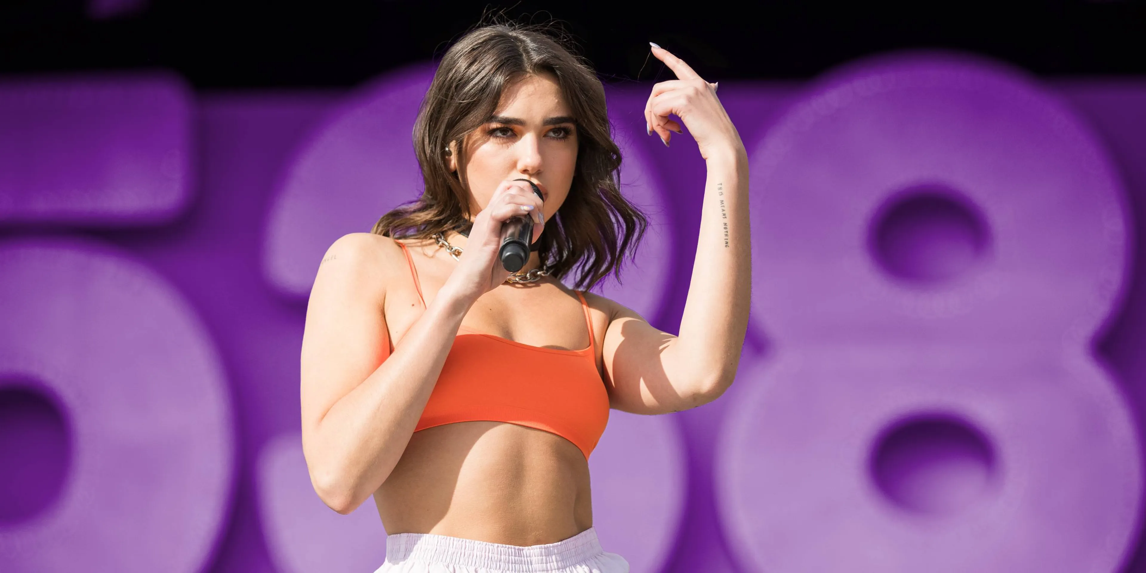 Dua Lipa releast badass nieuwe single en videoclip