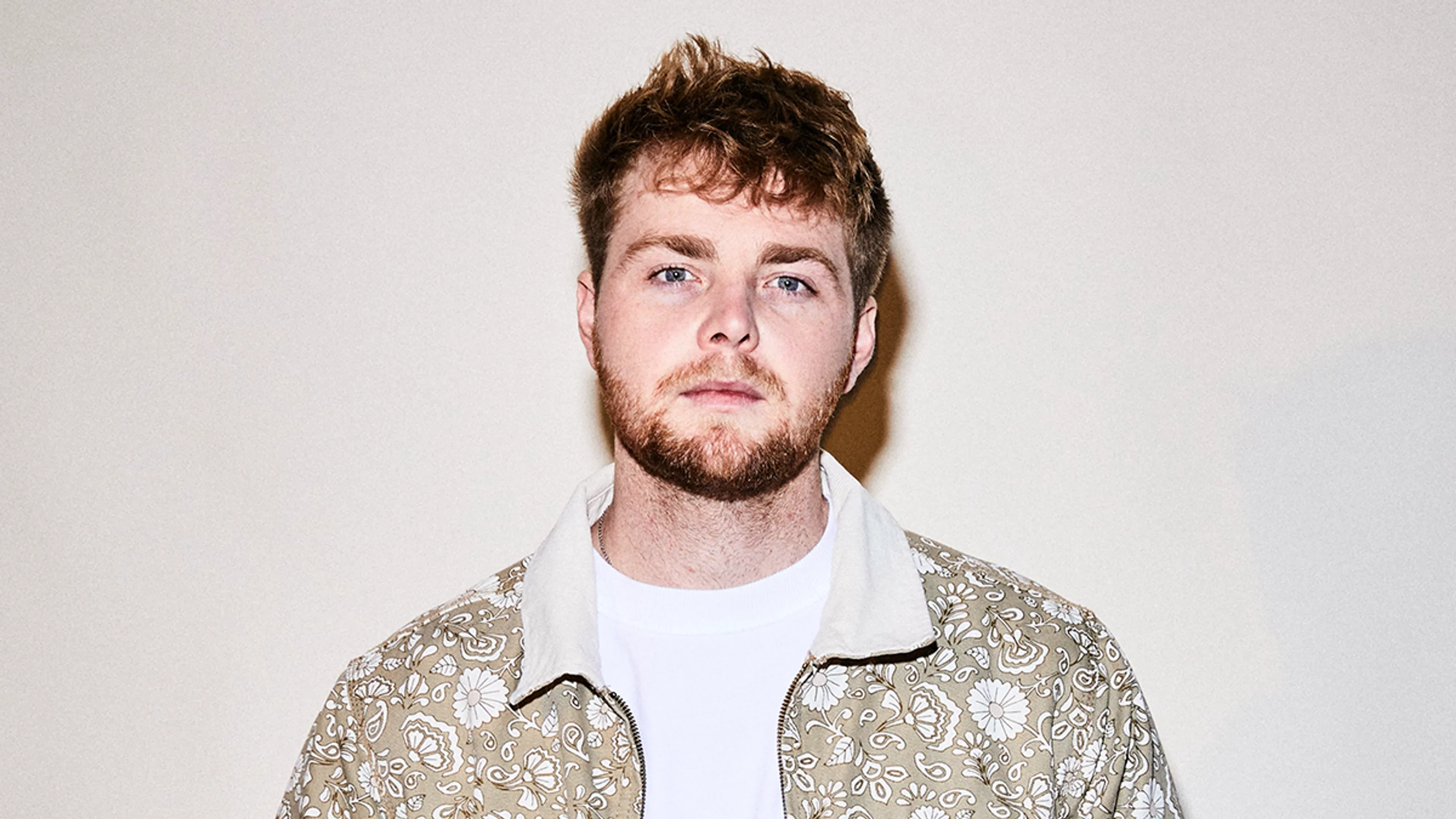 De 538 Favourite van deze week is Alex Warren met zijn nieuwe track Before You Leave Me! 