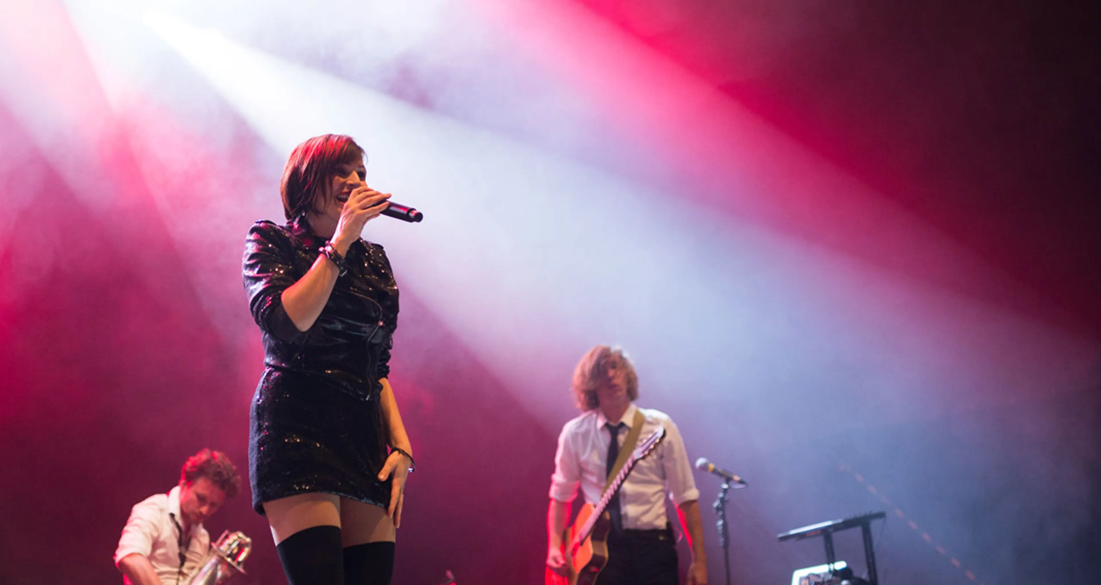 Gekraakt: Miracle - Caravan Palace