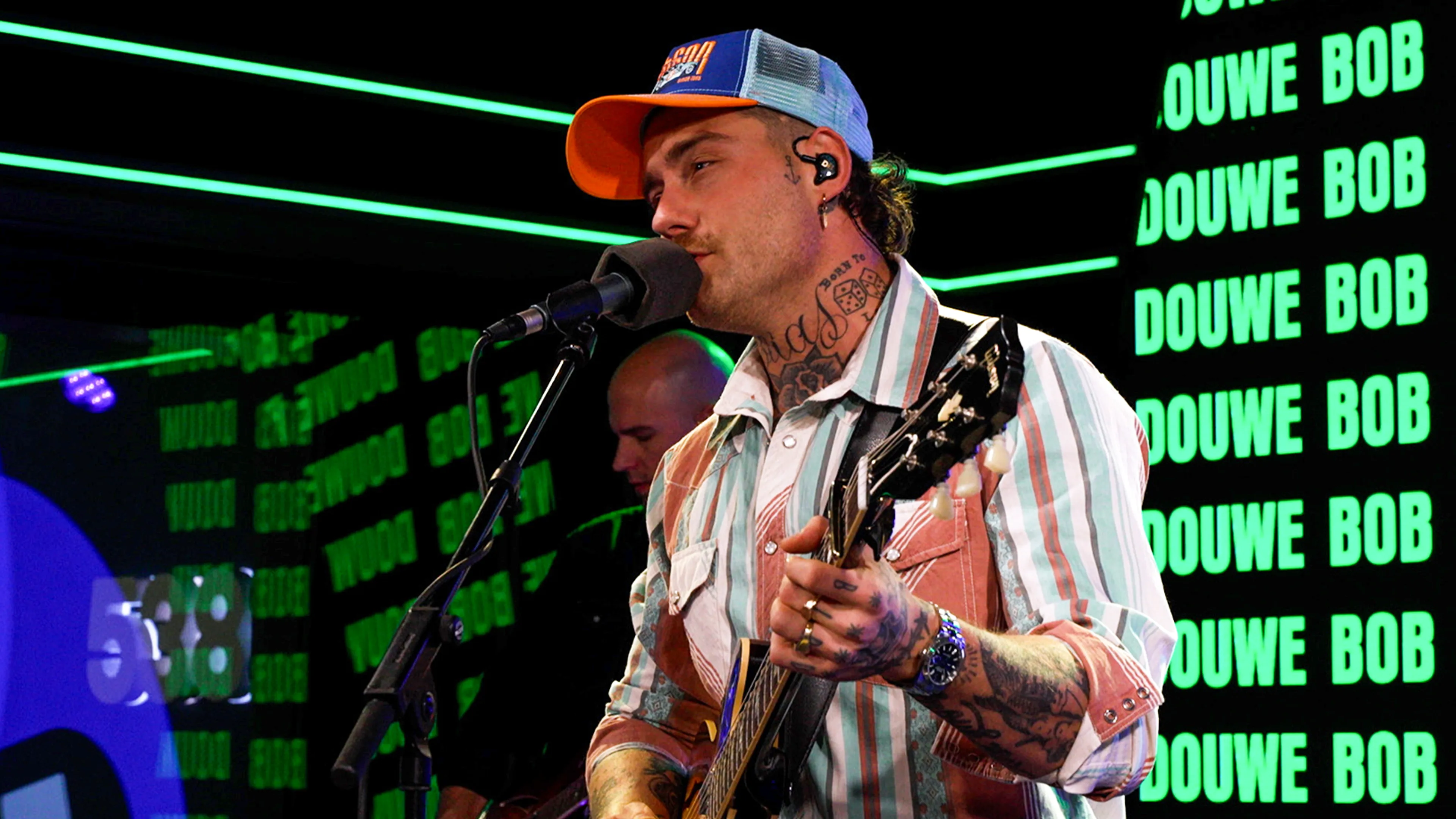 Douwe Bob speelt With You live in De 538 Ochtendshow! 🤩