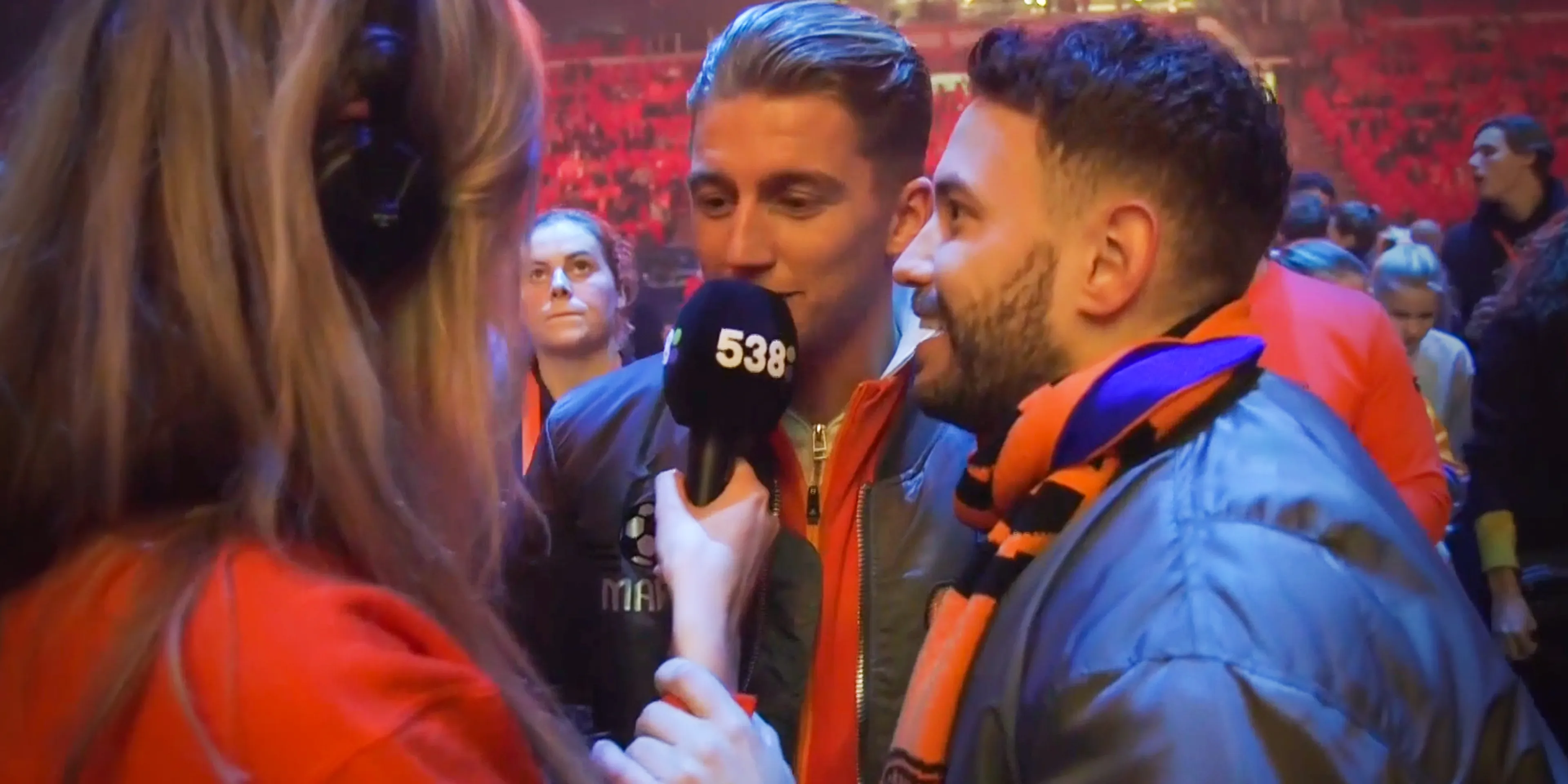 Mart Hoogkamer gaat een bizarre weddenschap aan...