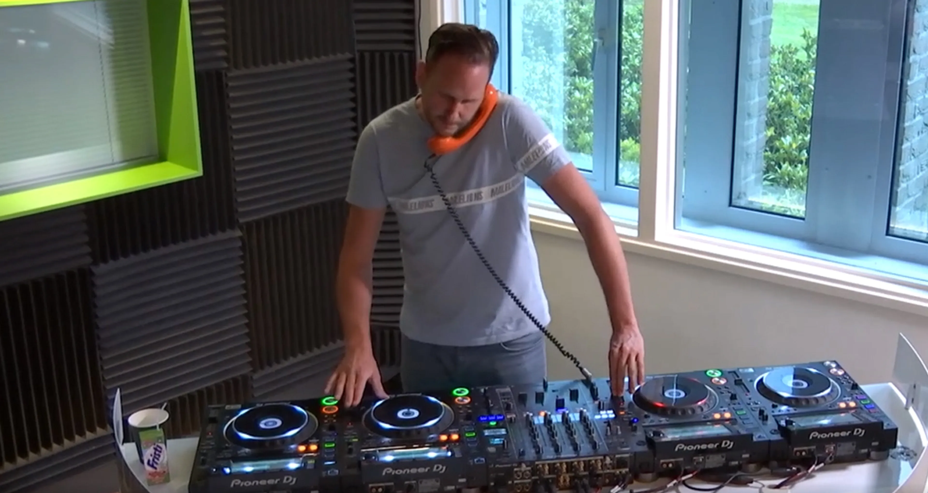 Chris Deluxe levert een fijne Die Verrückte Mix af!