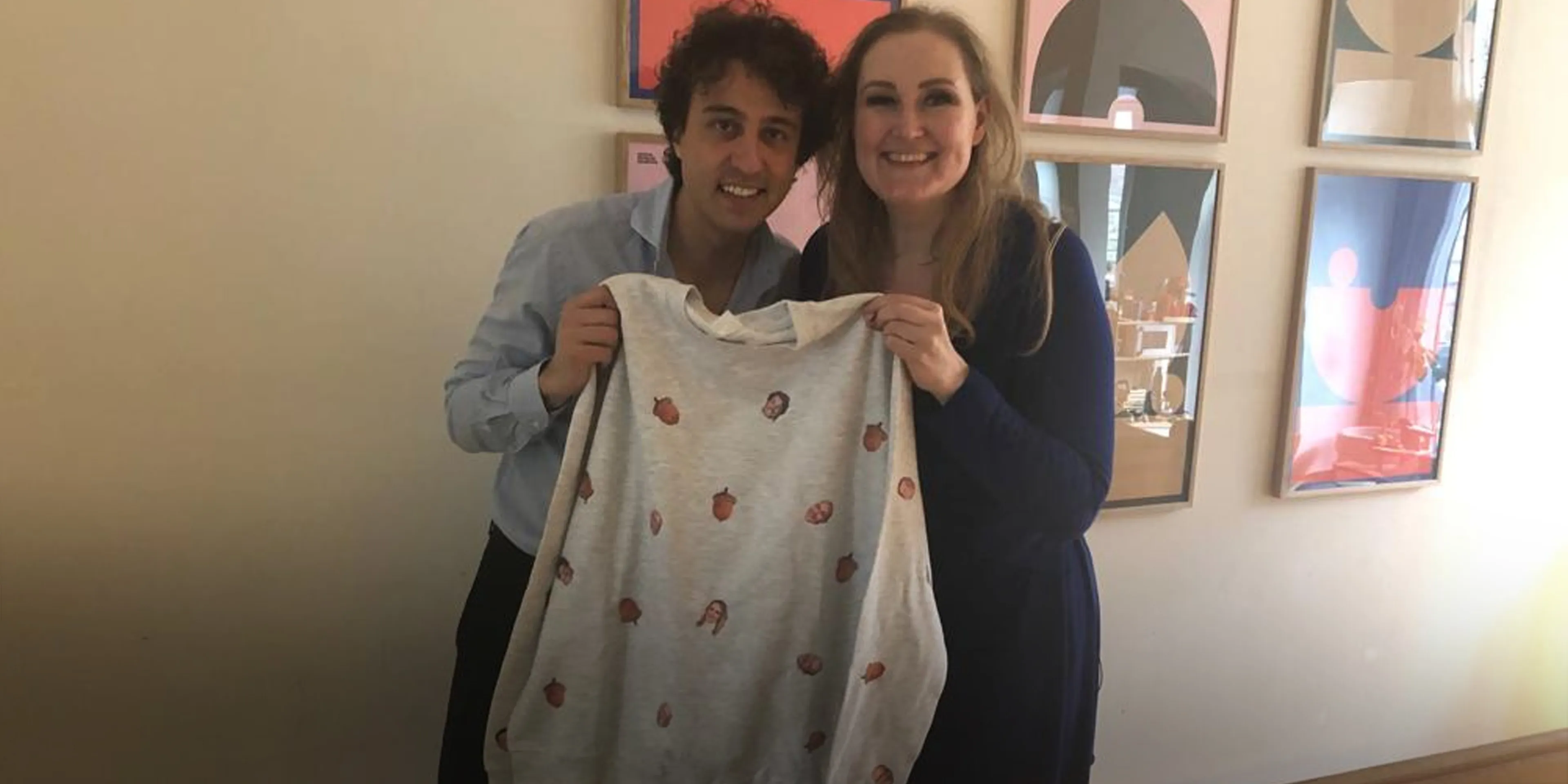 Hannelore verrast Jesse Klaver met nieuwe pyjama