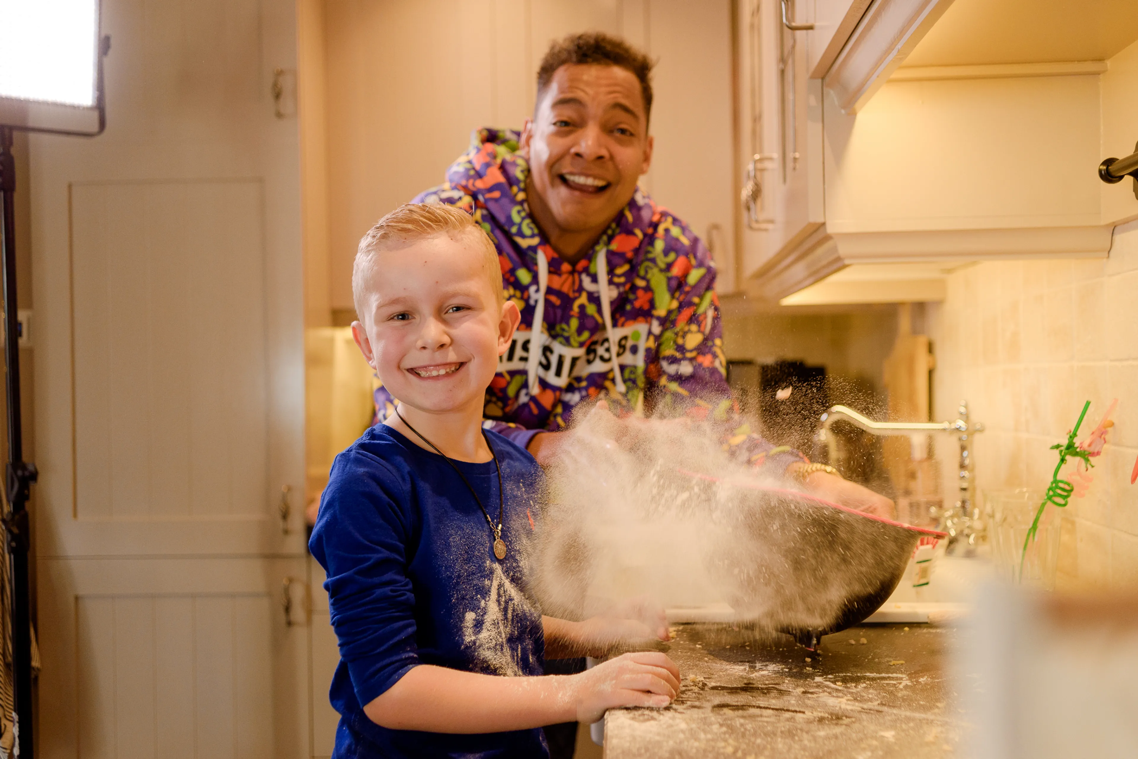 Igmar bakt koekjes met 538-luisteraar Boy! 🍪