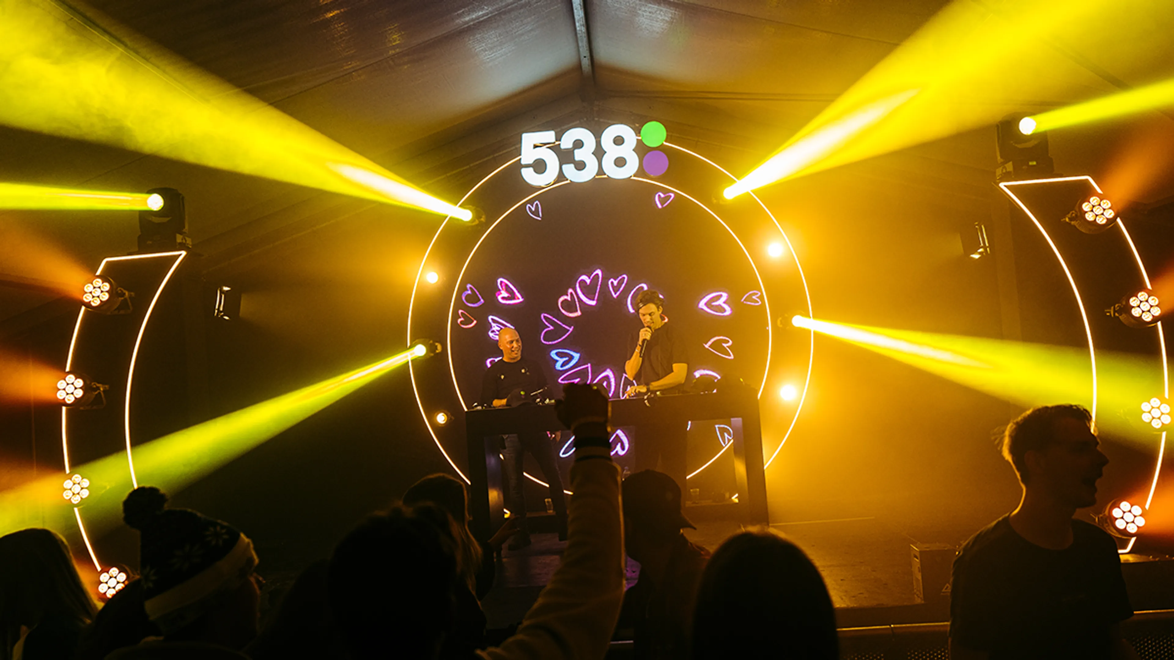 Dit is 538 DJ's On Tour