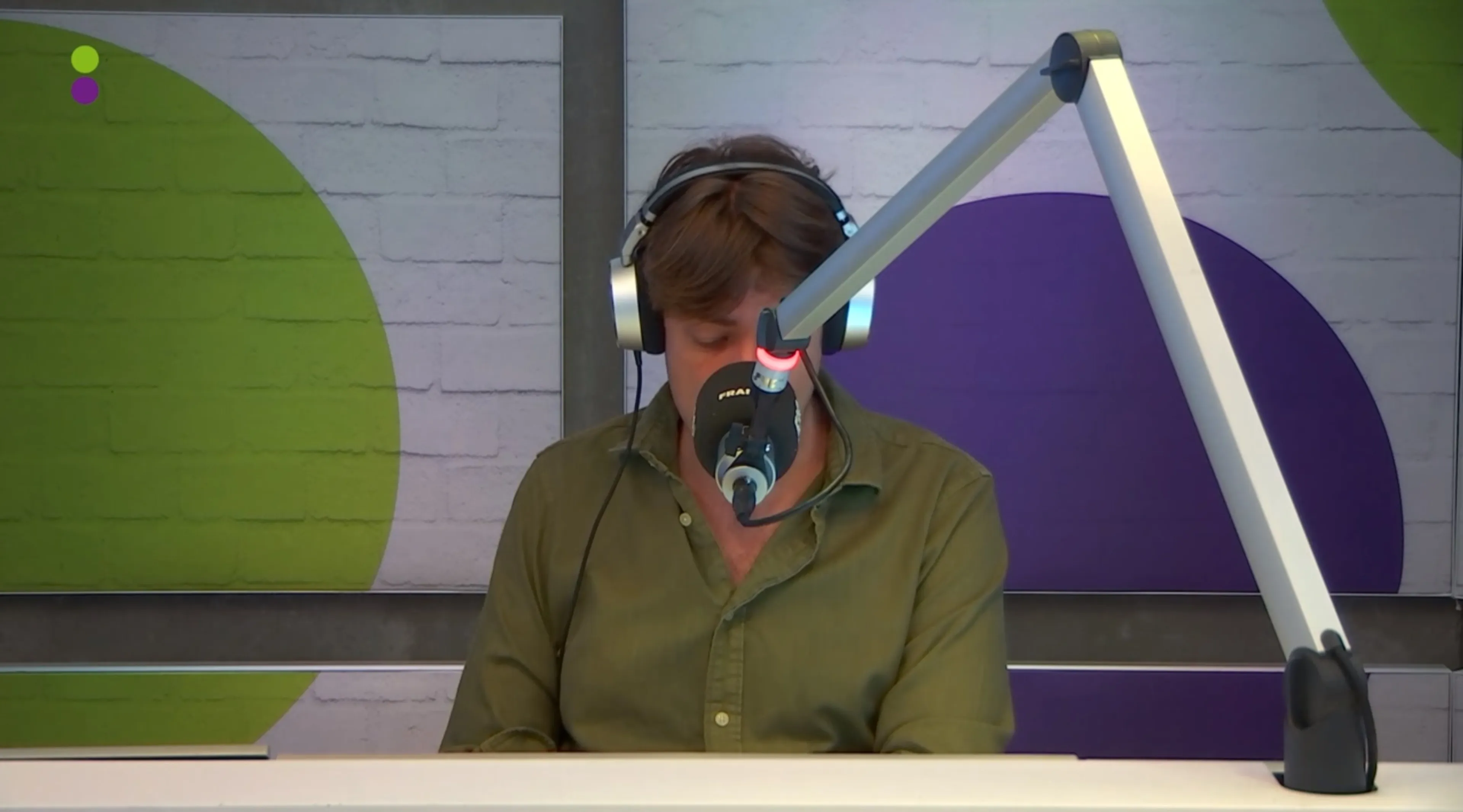 538 betaalt de opslag van sperma van twee belangrijke honden!