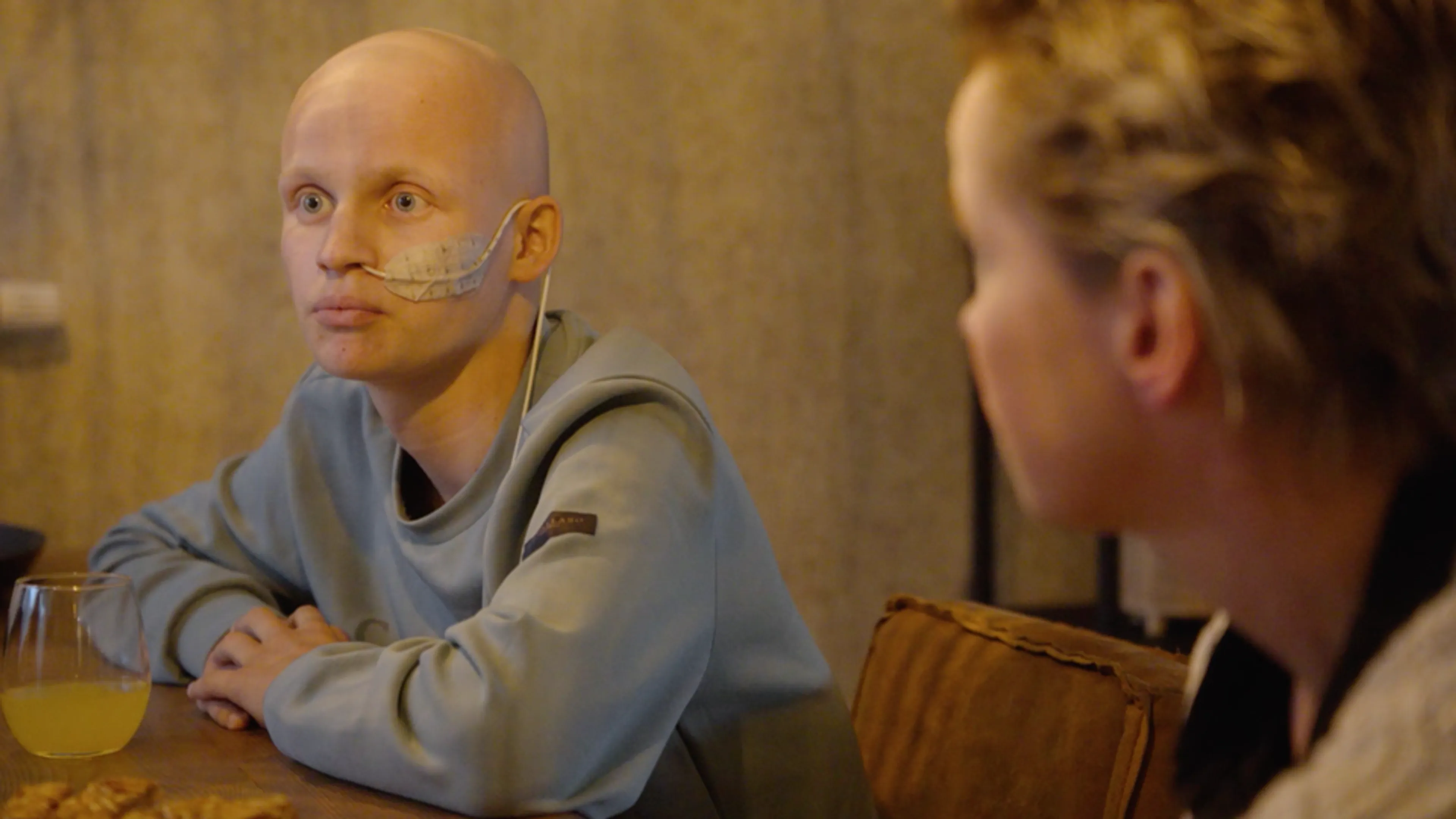 Wietze bezoekt de familie van zieke Jelle