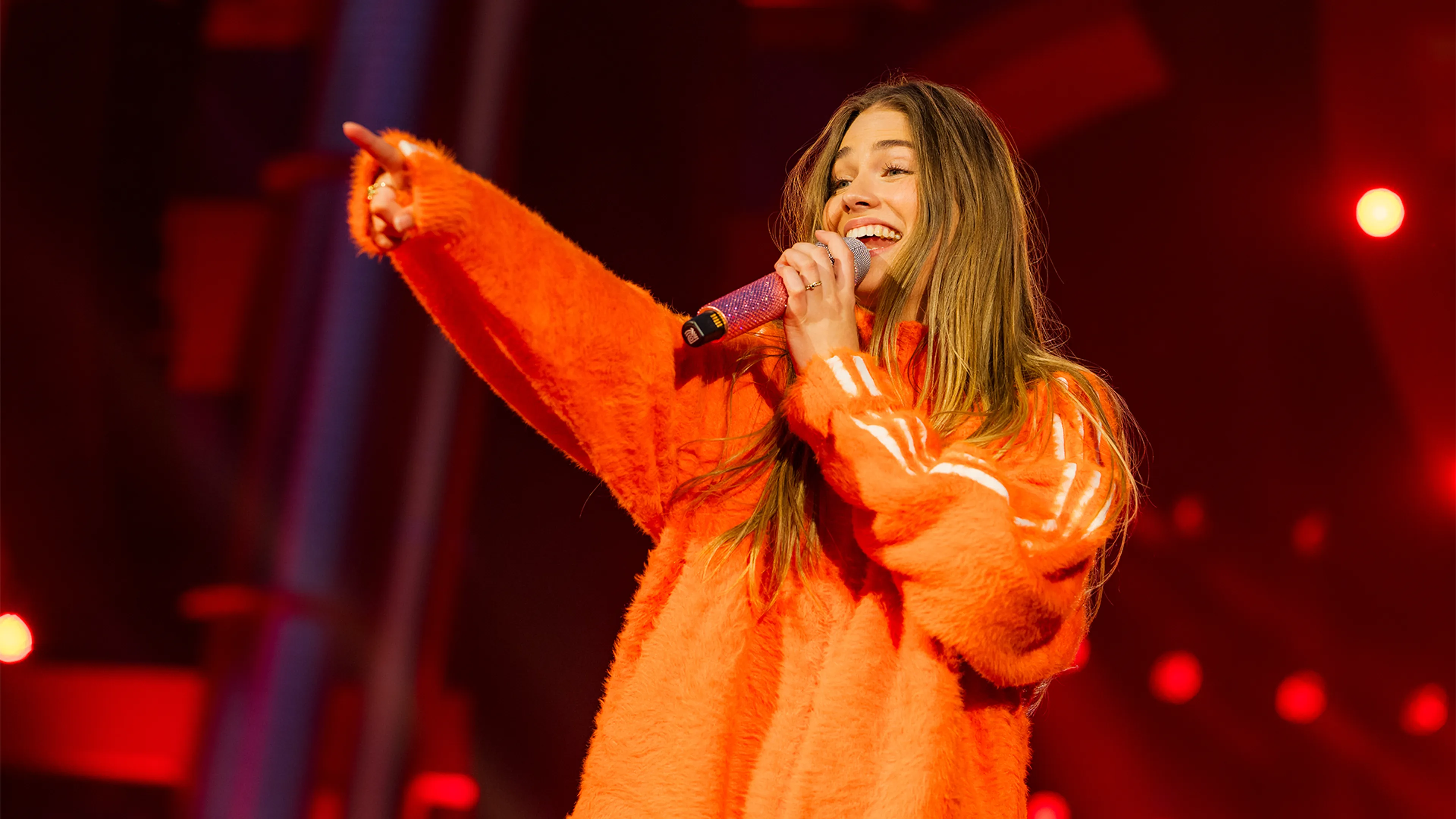 Roxy Dekker: de koningin van 538 Koningsdag! 🧡