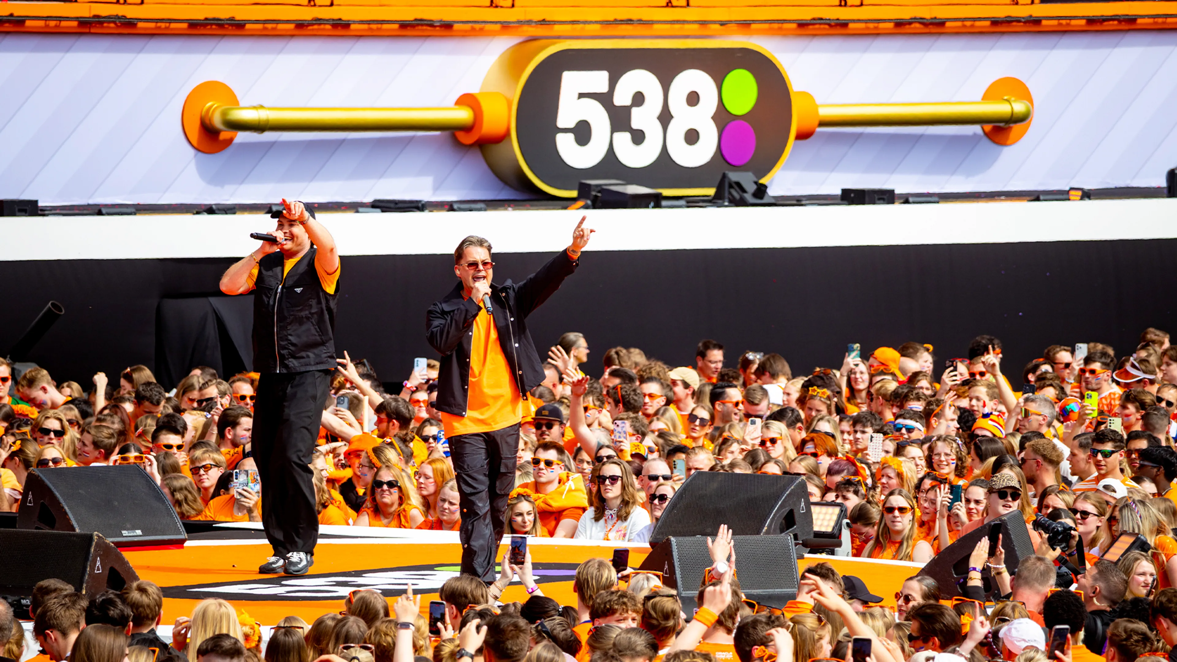 Robert van Hemert en Donnie zetten het Chasséveld op z'n kop 🥳🧡