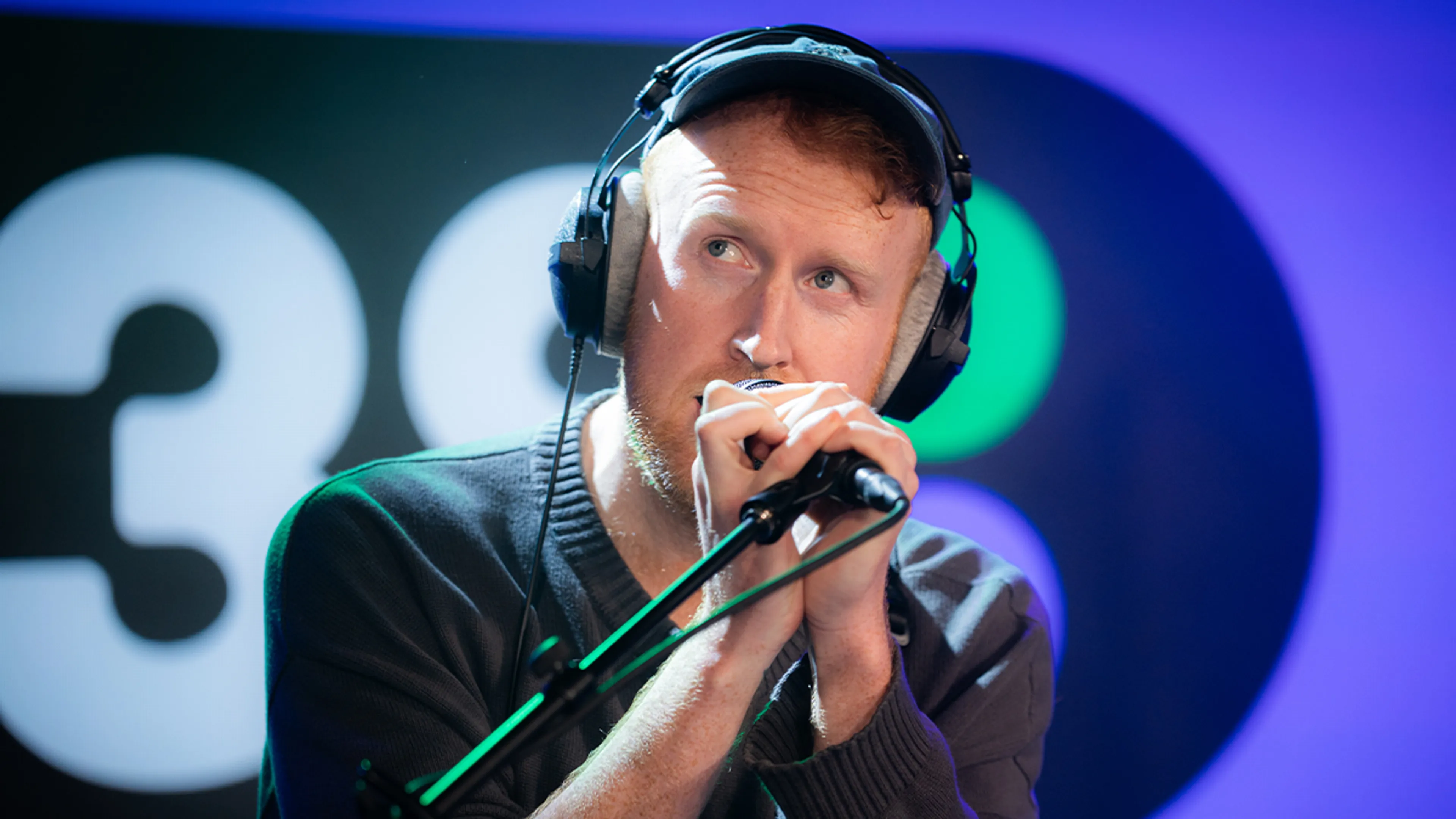 Gavin James doet waanzinnige Jolene-cover! 🤩