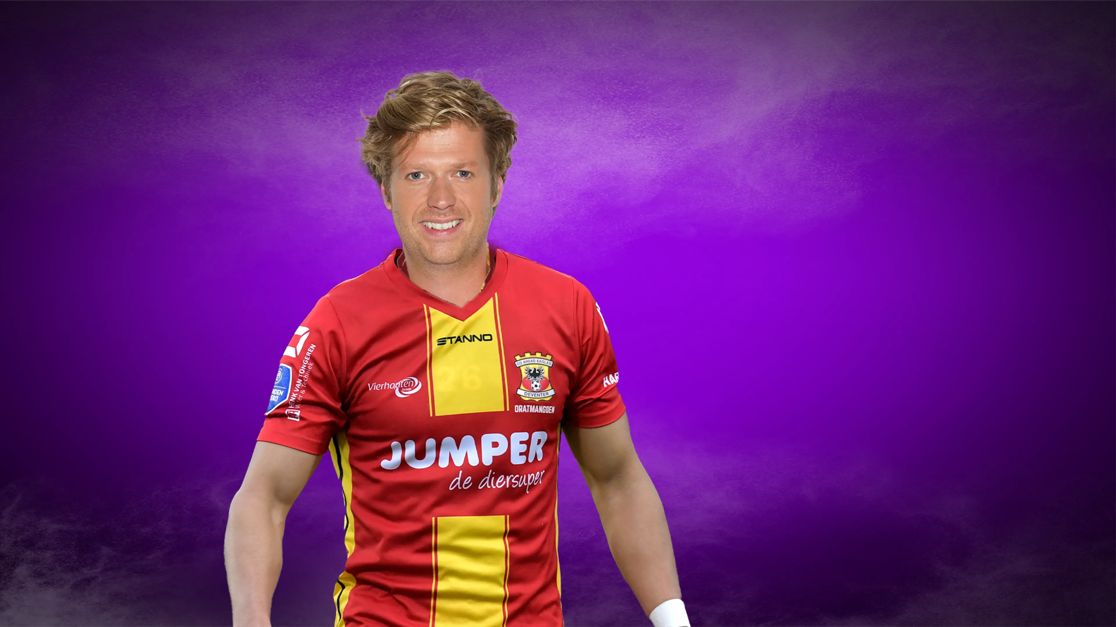 PEC-fan Wietze zingt Go Ahead-clublied voor € 10.000! 