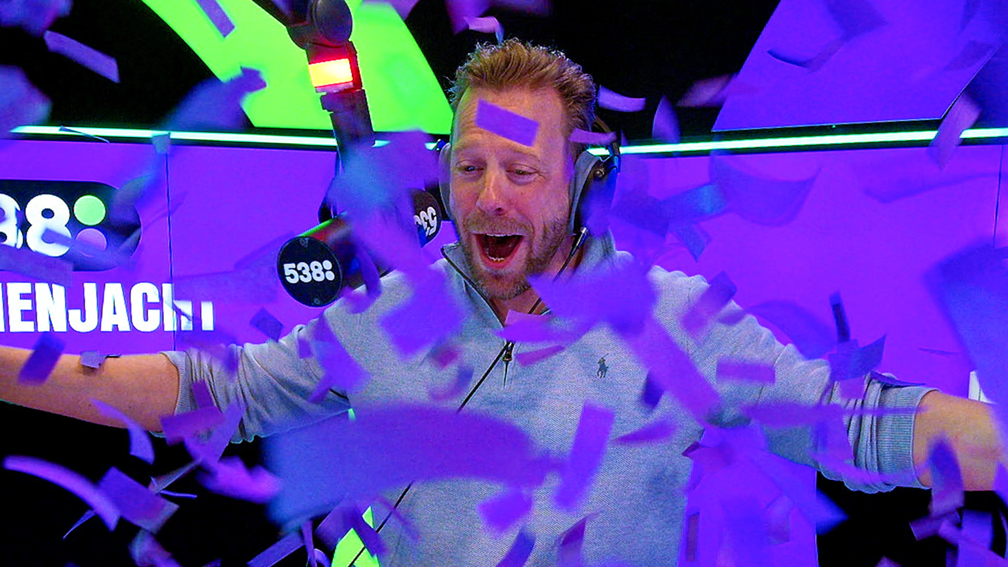 Daan raadt de stem in koffer 7 en pakt € 10.000,- in 538 Stemmenjacht