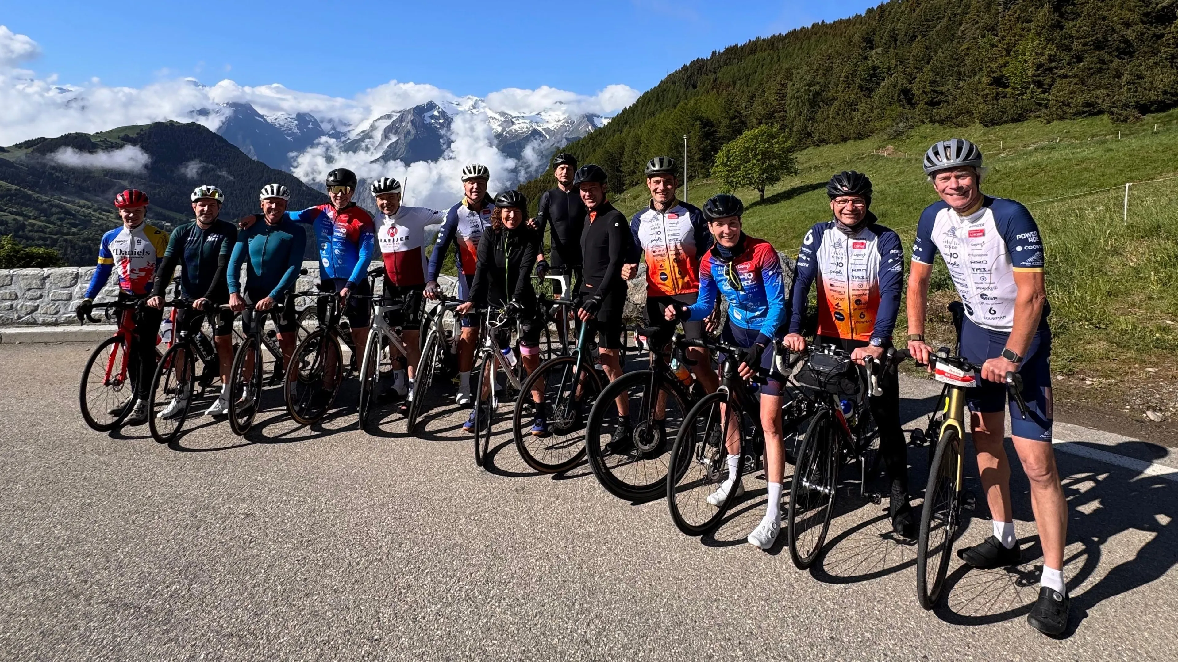 Hoe collega’s van Talpa Network samen Alpe d’HuZes tot leven brengen. 