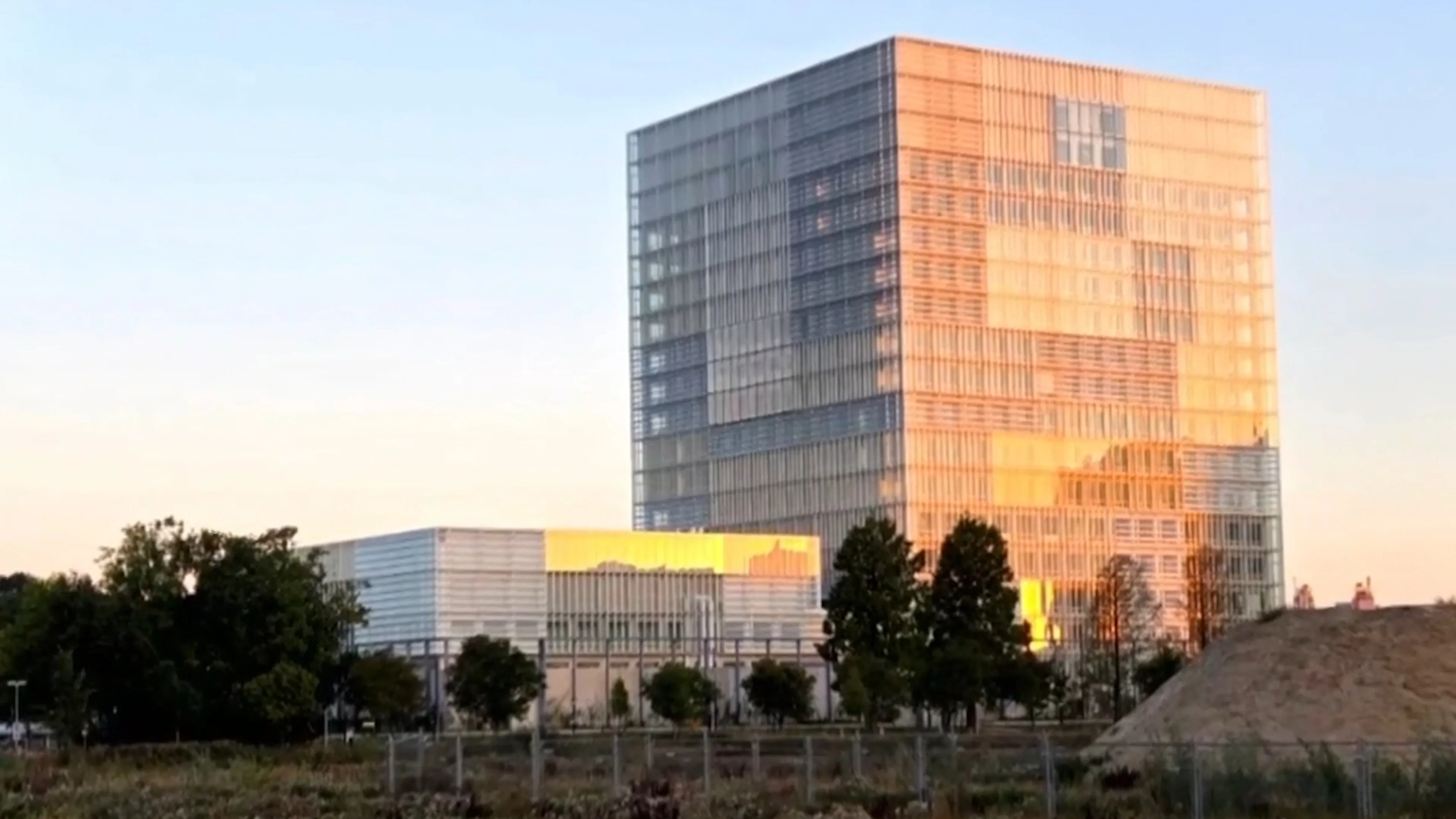 Duurzaam gebouw van RIVM in Utrecht gaat draaien op gasgeneratoren