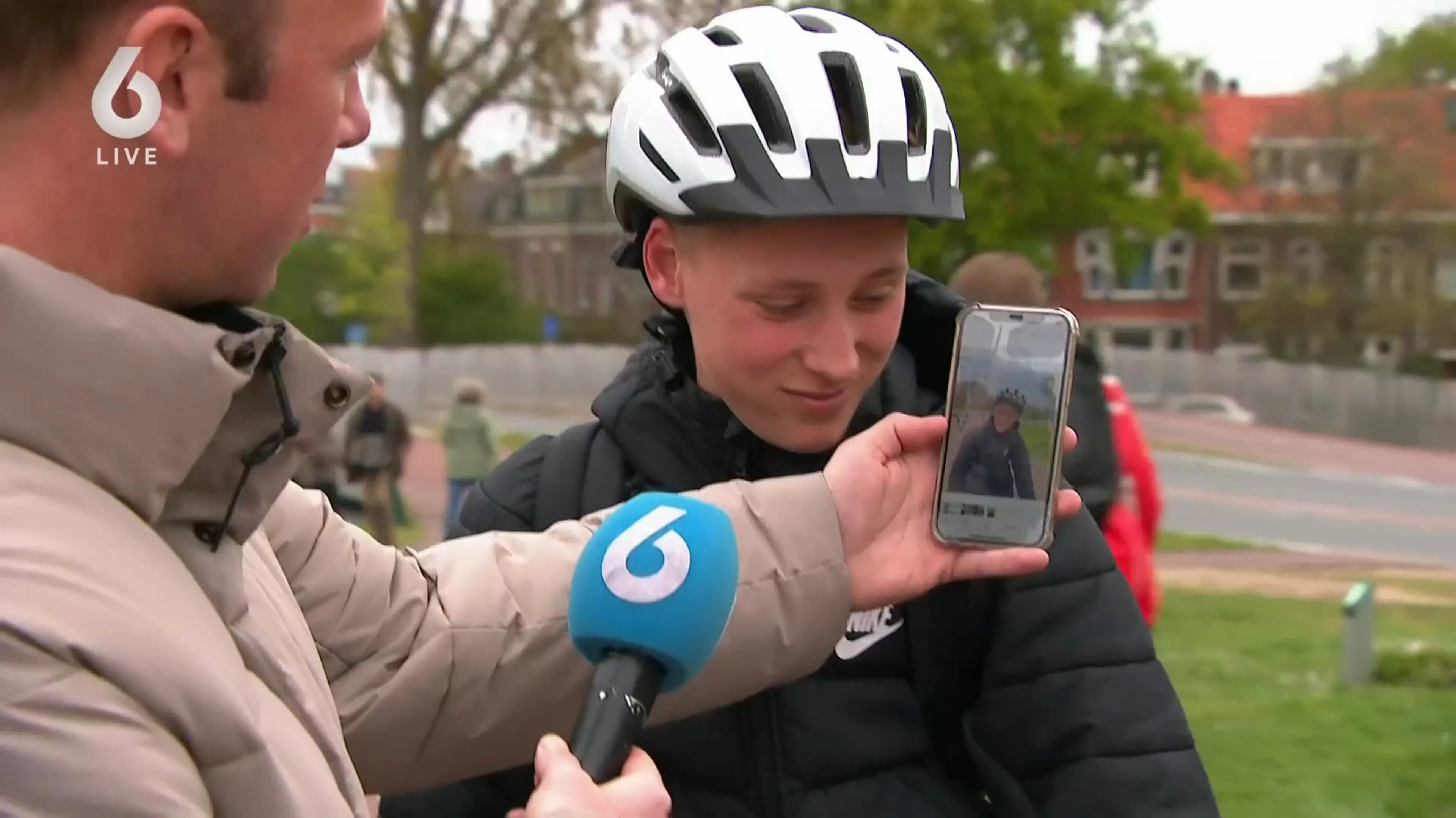 "Zet 'm Op"-campagne: Willen Nederlanders een fietshelm dragen?