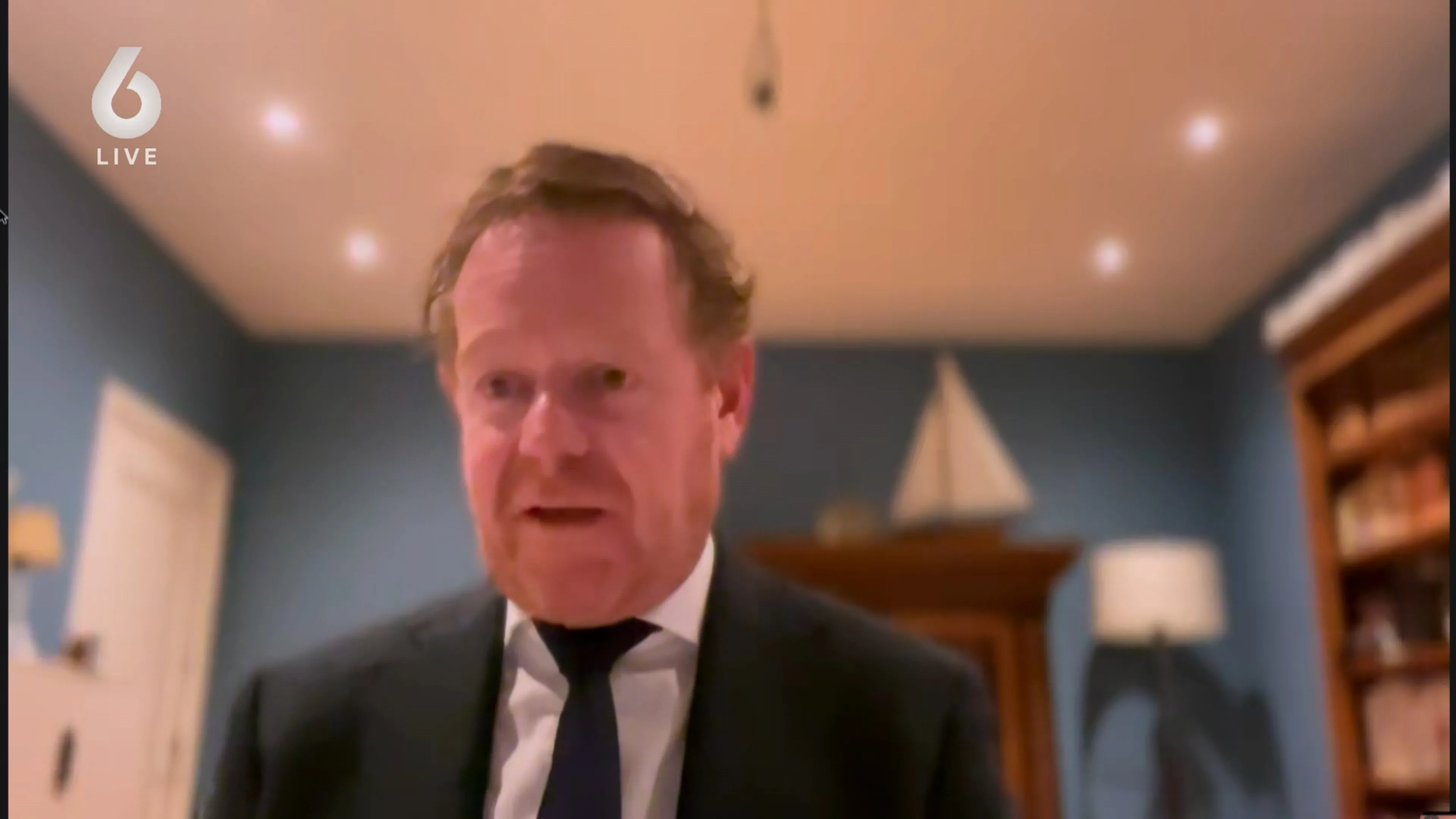 David van Weel over situatie in Iran: 'Protesten groter dan ze ooit zijn geweest'