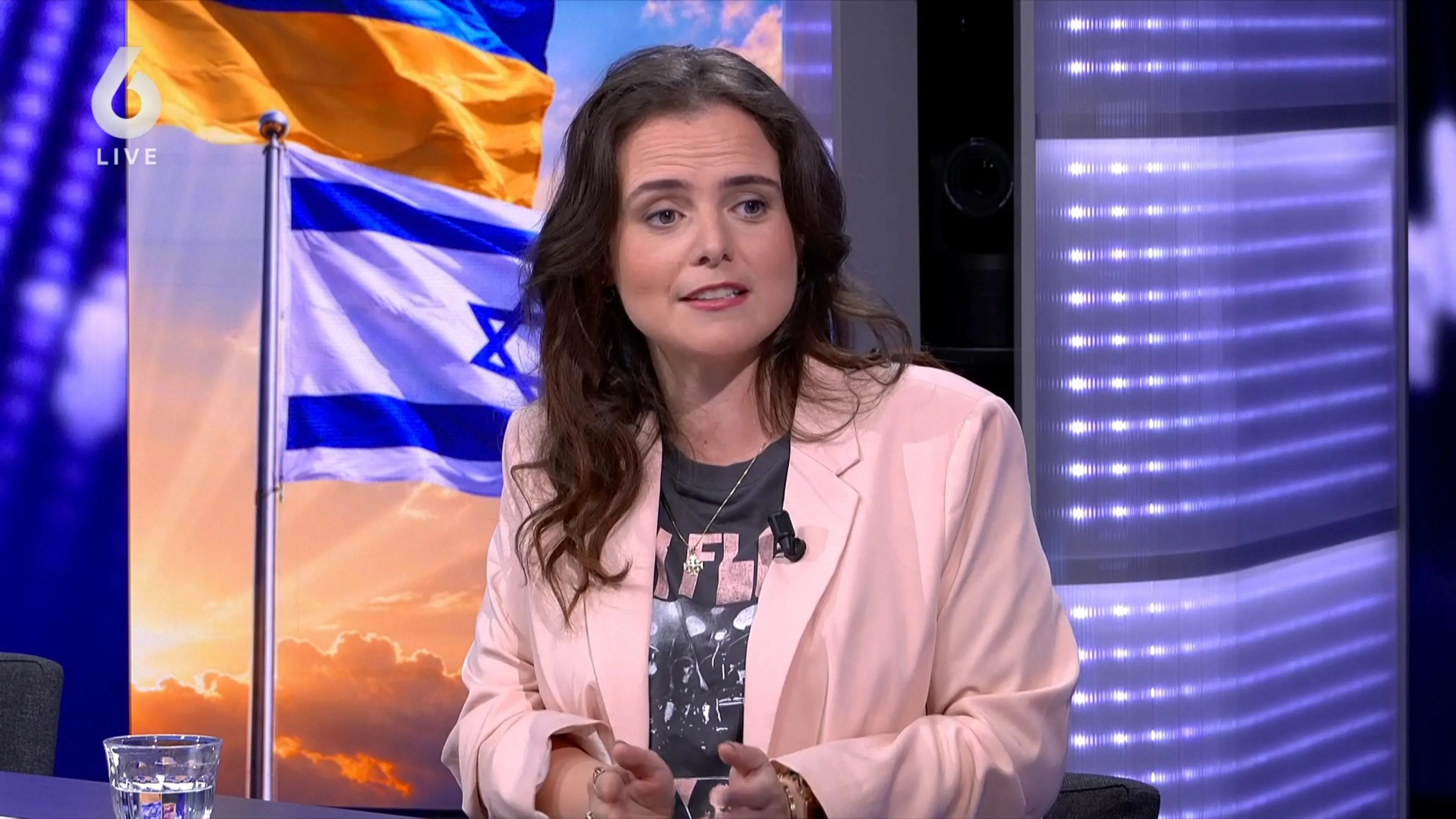 Lost Trump 2 oorlogen op in 1 dag?