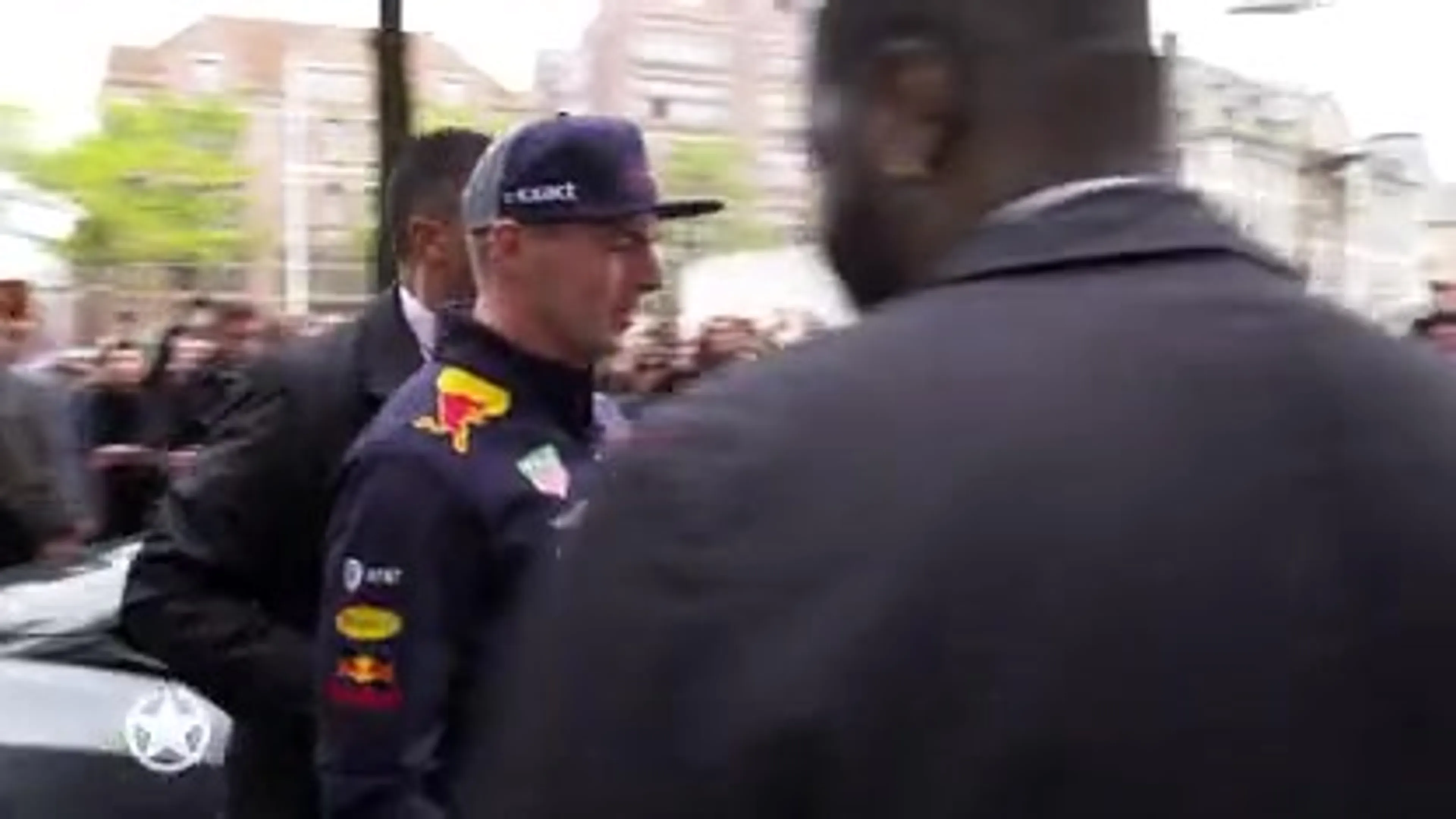 Tom Coronel over uitstel Formule 1: "Ik zag dit wel aankomen"