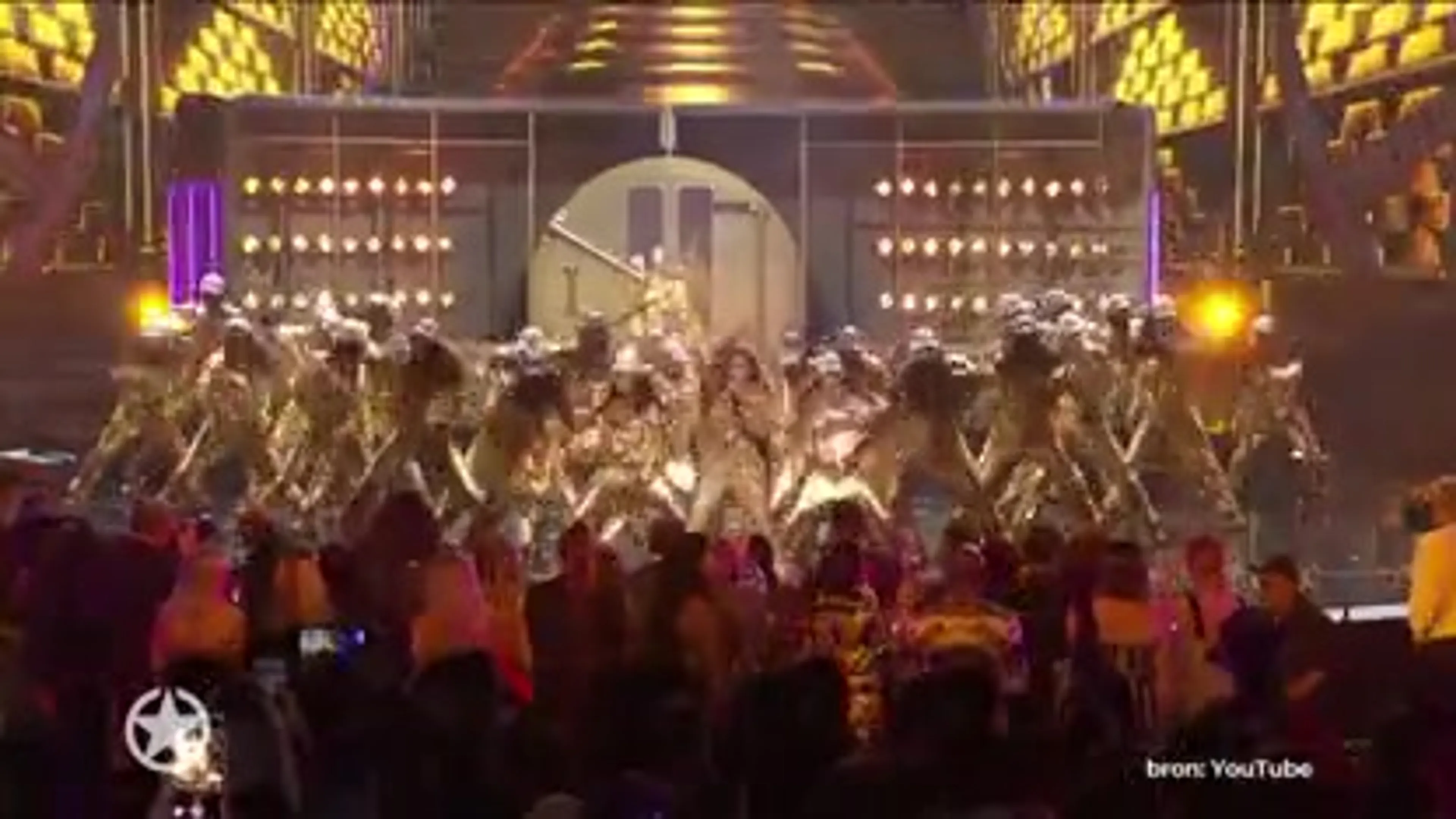 OG3NE eerste danstrio in Dance Dance Dance!