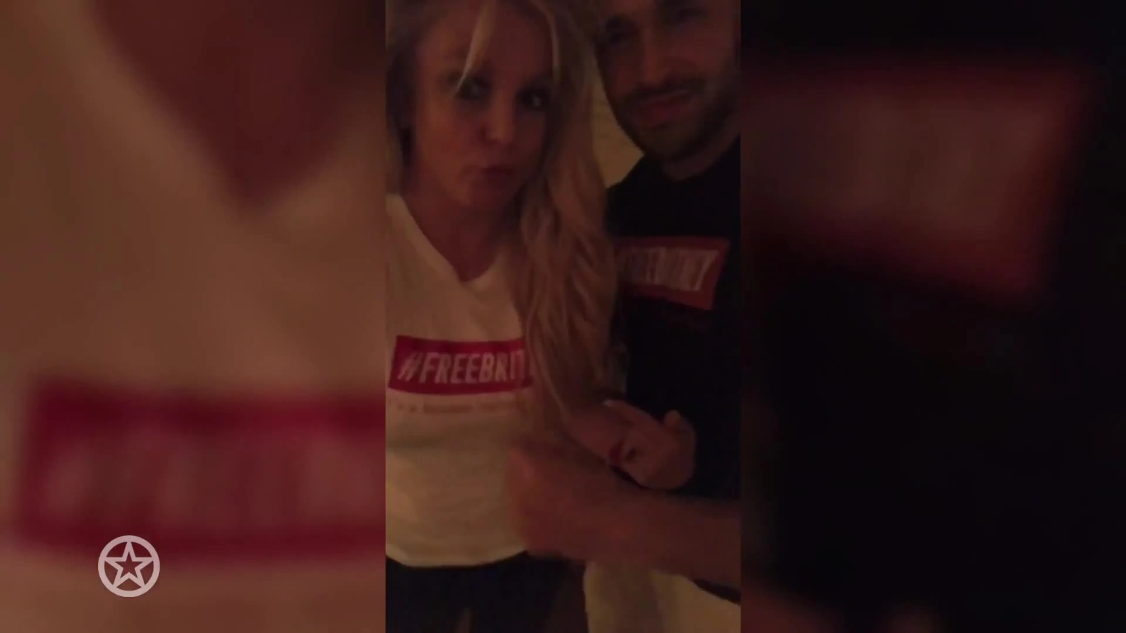 Britney in en #FreeBritney-shirt