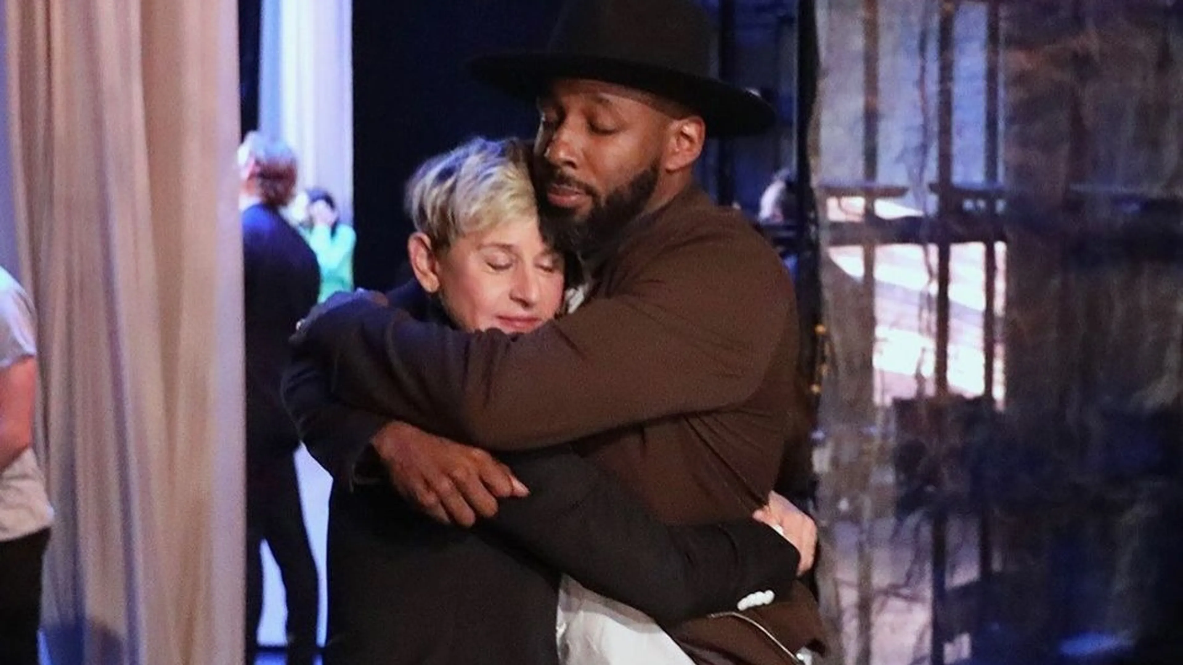 Ellen DeGeneres reageert emotioneel op dood tWitch