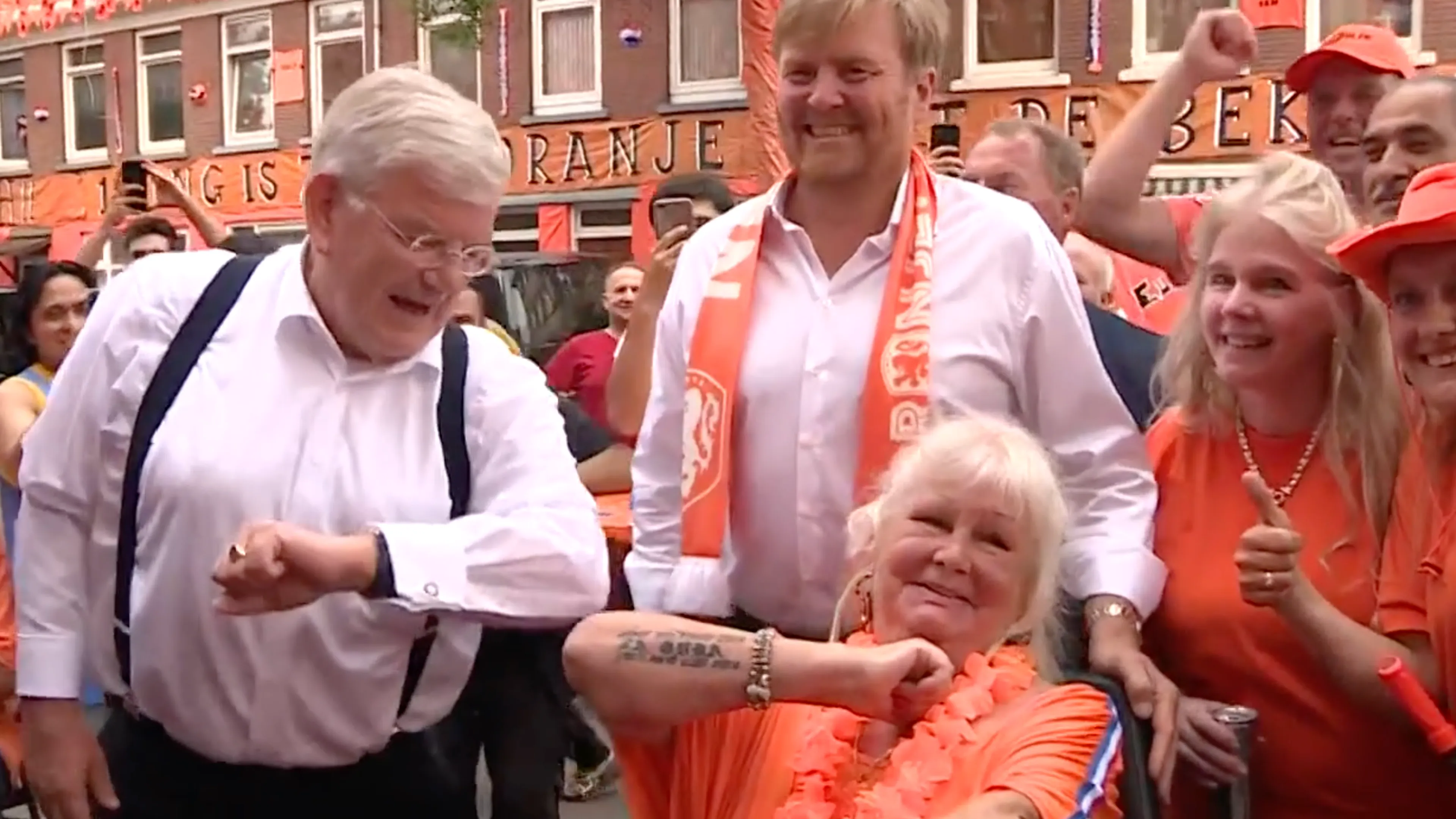 'Koning baalt ontzettend van overtreden coronaregels'