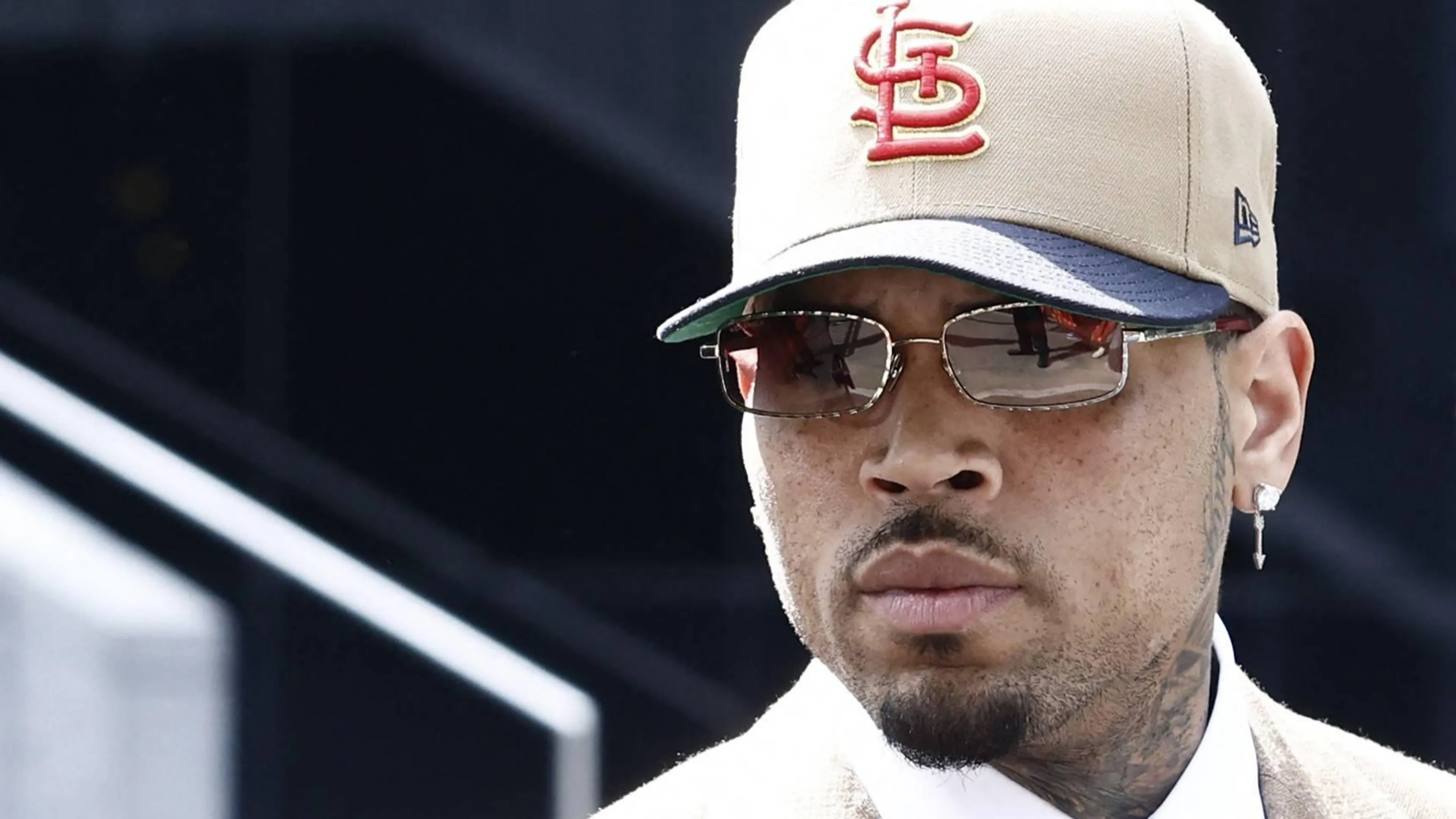 Chris Brown bekent schuld in mishandelingszaak