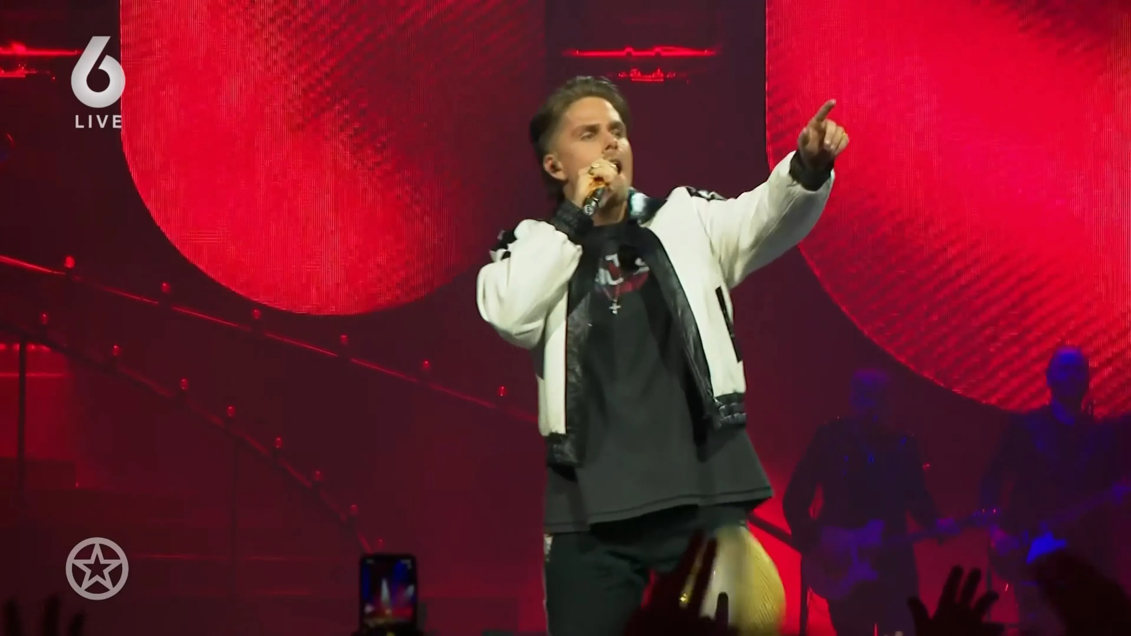 André Hazes brengt samen met déze artiesten nummer uit over Amsterdam
