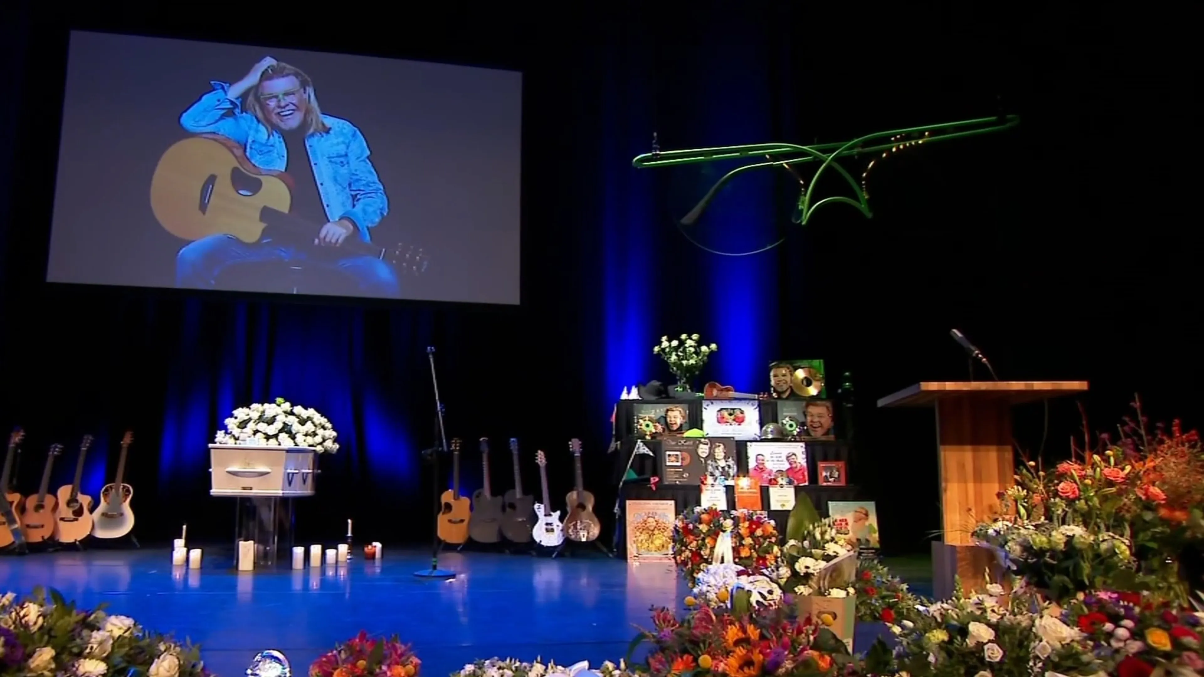 Uitvaart René Karst was 'een mooi samenzijn om René te eren'