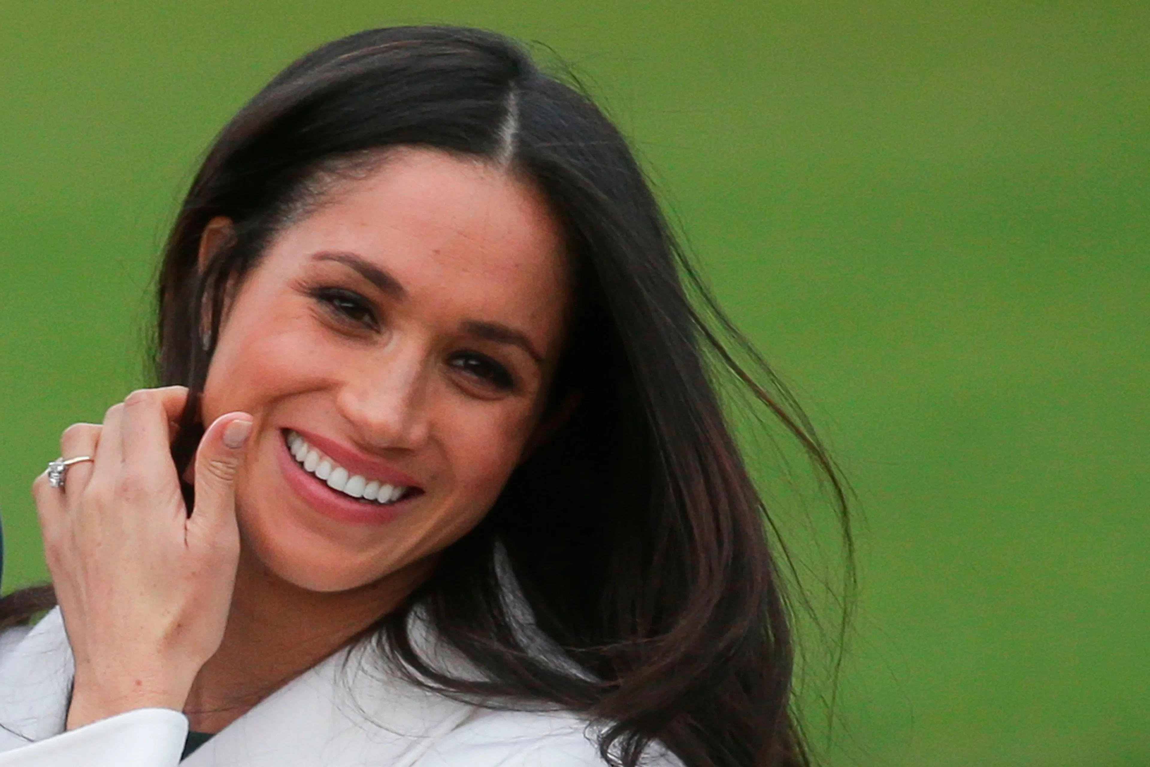ZIEN: Dit is de dubbelganger van Meghan Markle