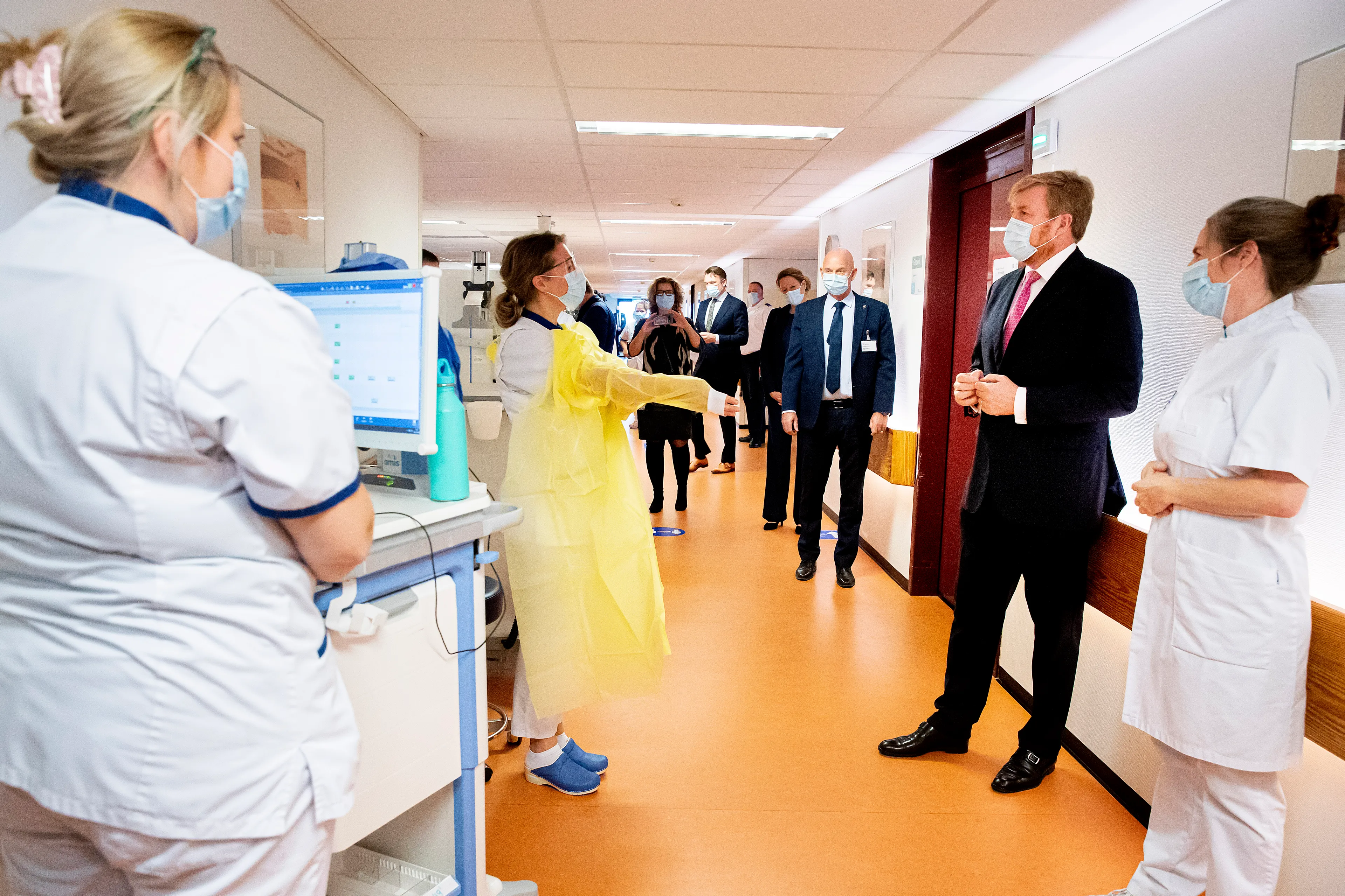 Koning krijgt alarmerende boodschap