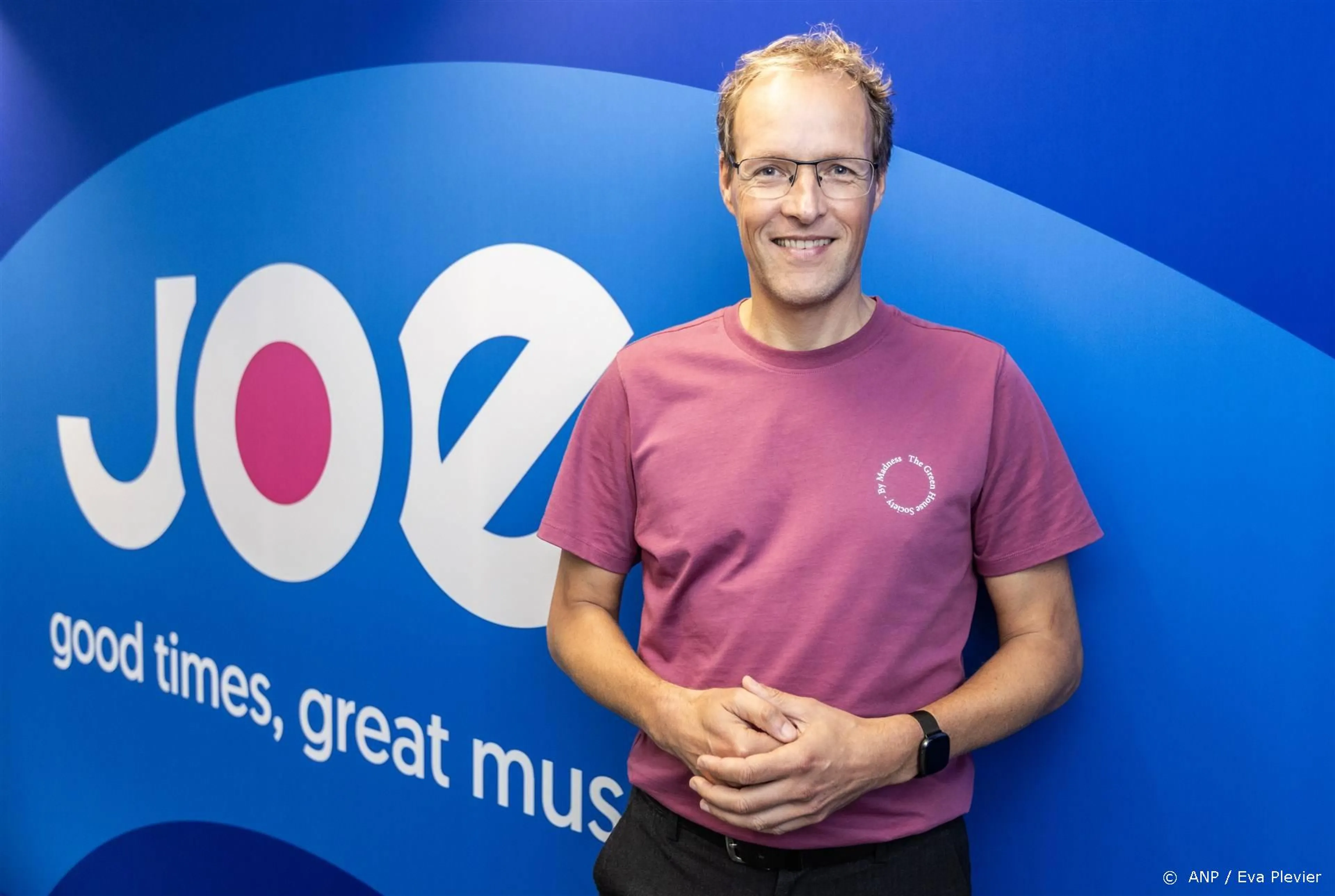 Nieuwe radiozender JOE begint, maar nog zonder eigen dj's