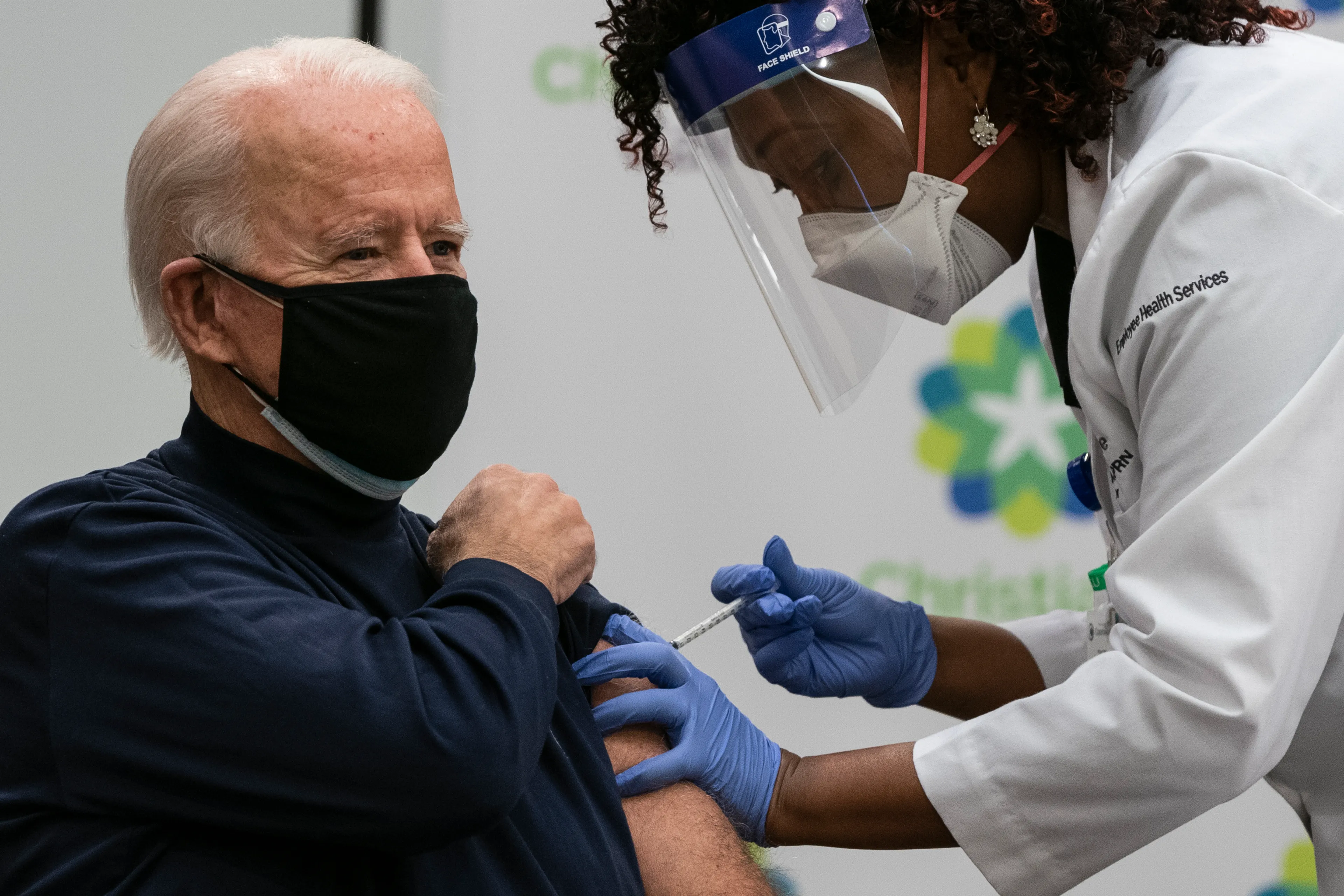Toekomstige president Biden gevaccineerd