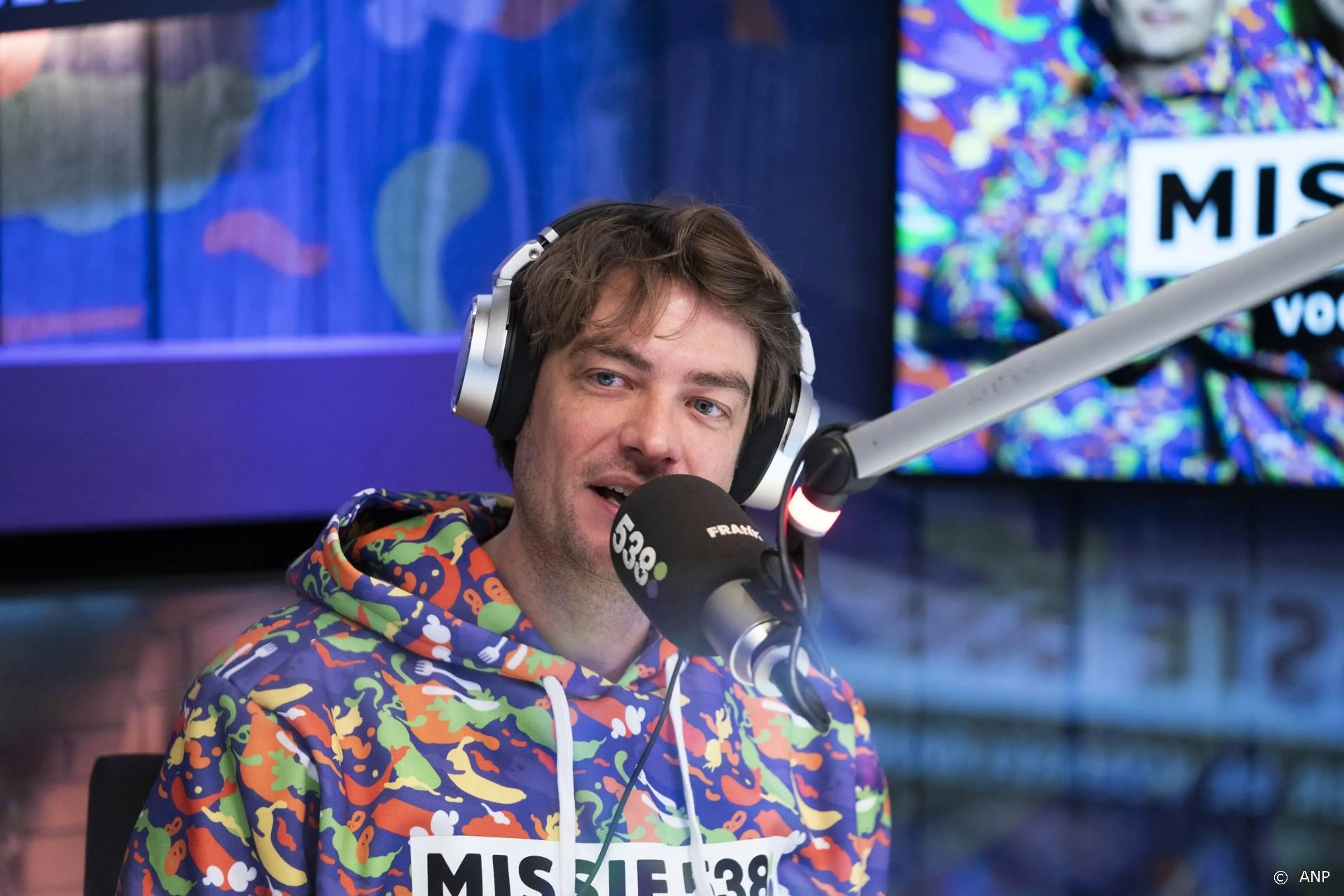 Frank Dane voelt zich onwennig tijdens eerste grote studioshow