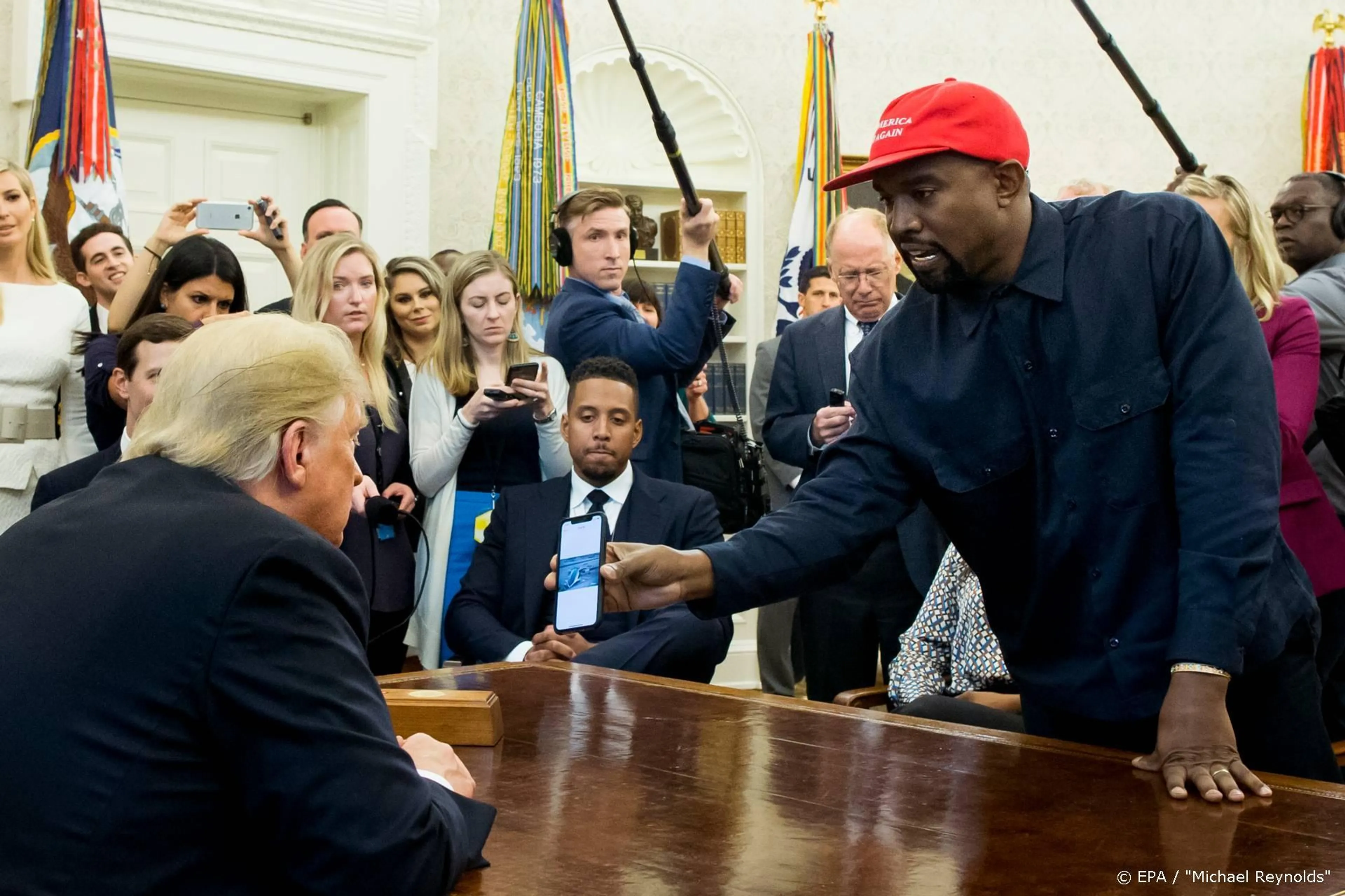 Giuliani: Kanye staat nog steeds achter Trump