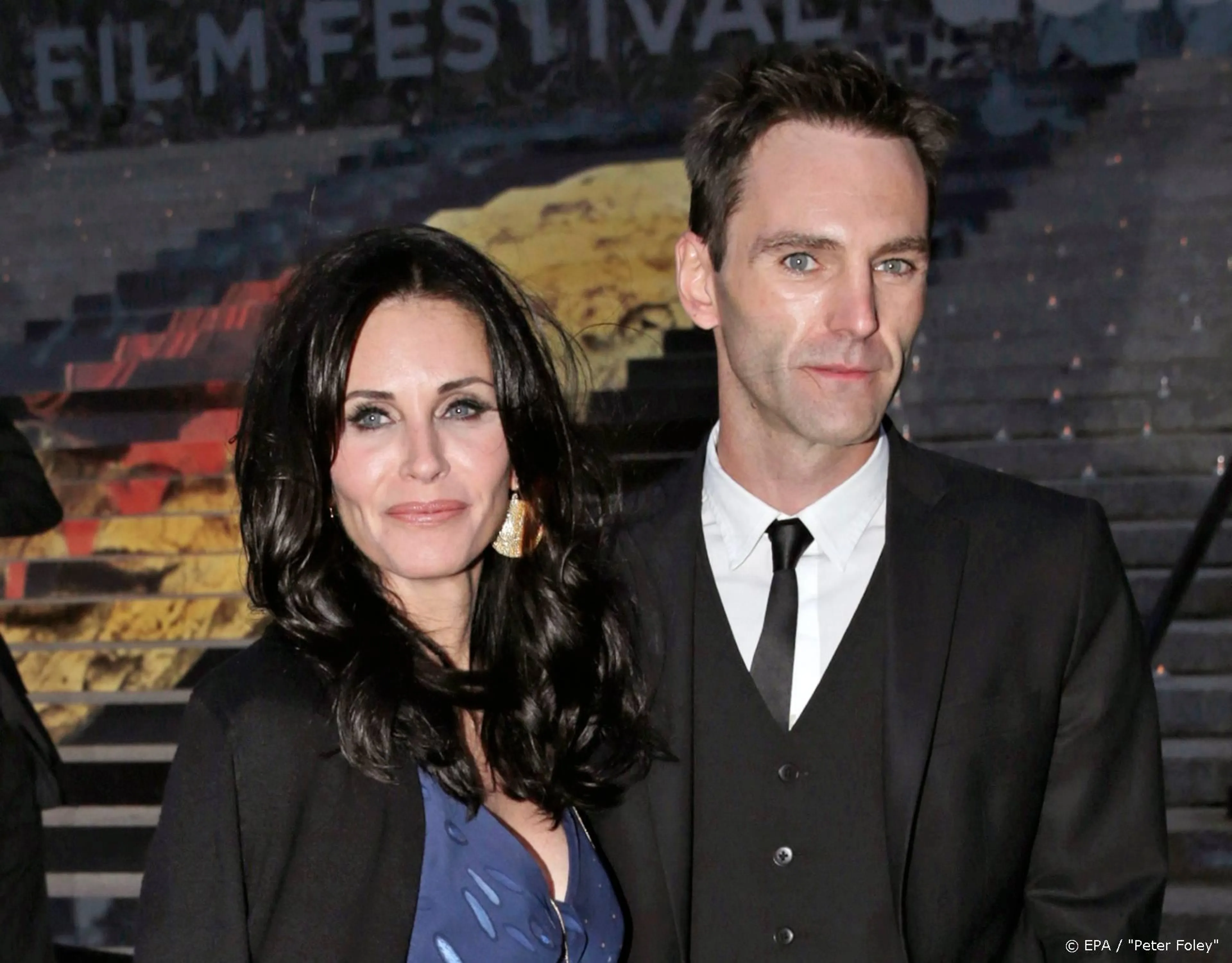 Courteney Cox bingewatcht Friends tijdens quarantaine