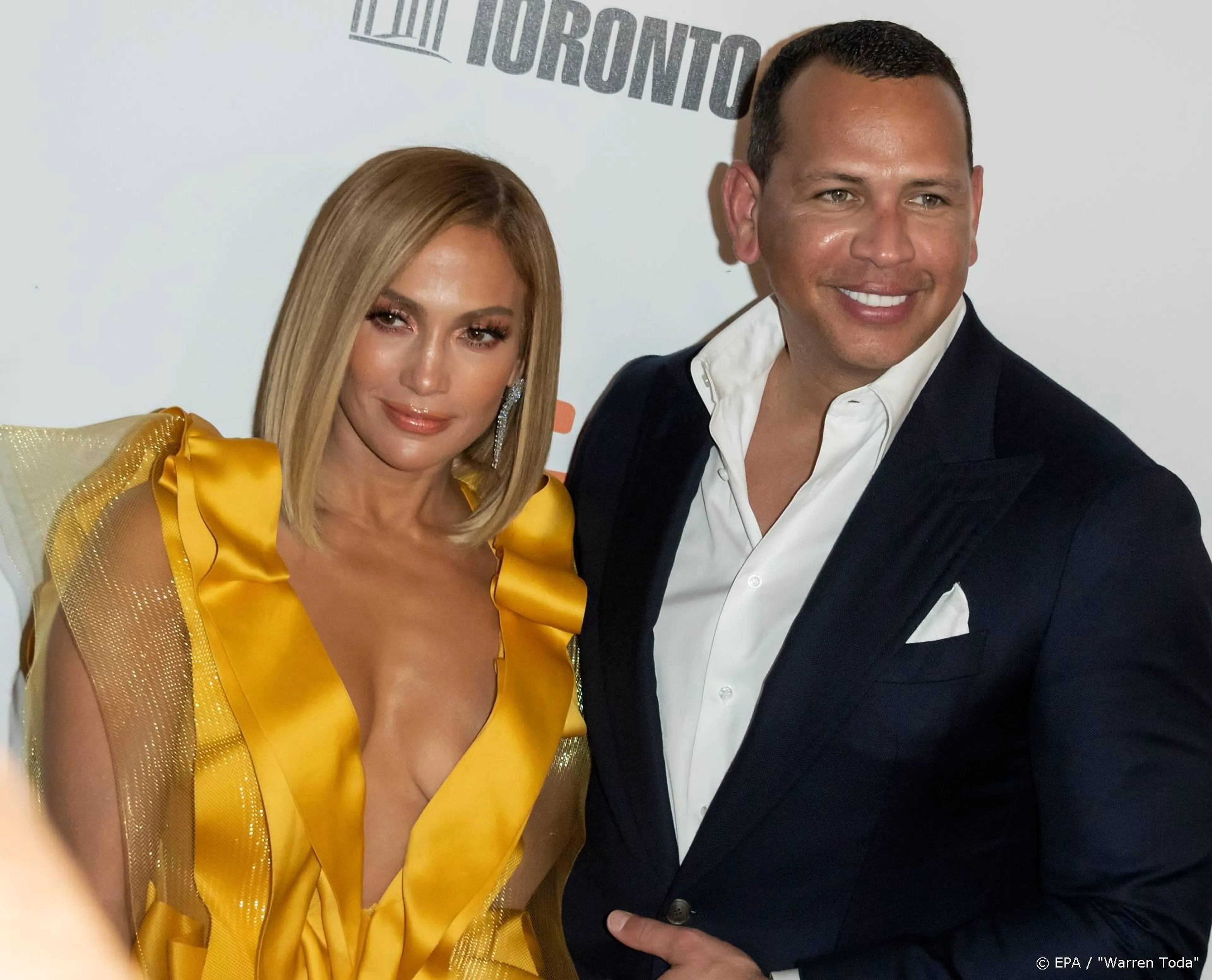 J.Lo en A-Rod lopen mee in Black Lives Matter-protestmars