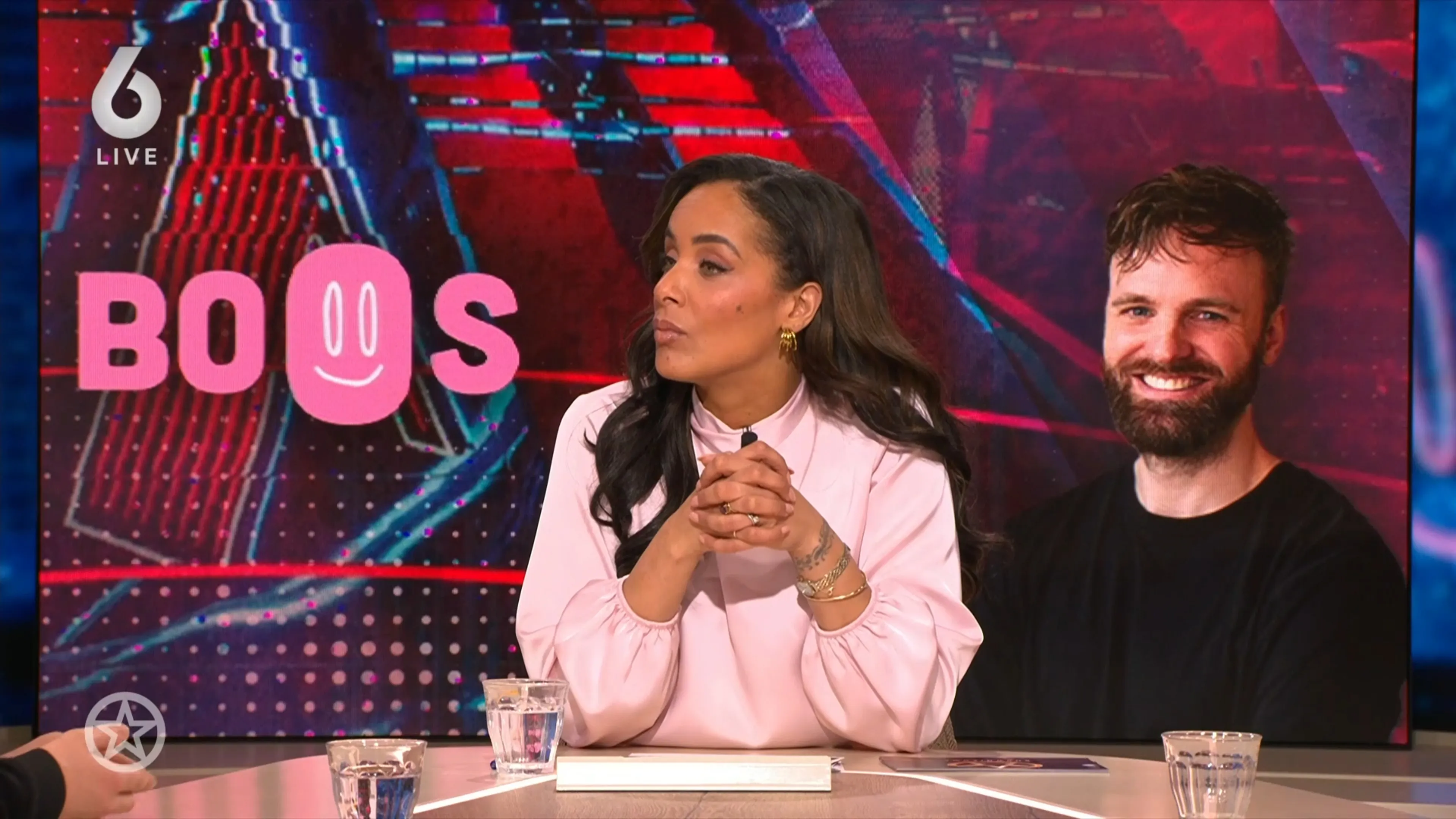Dit zegt Tim Hofman in zijn BOOS-podcast over The Voice of Holland