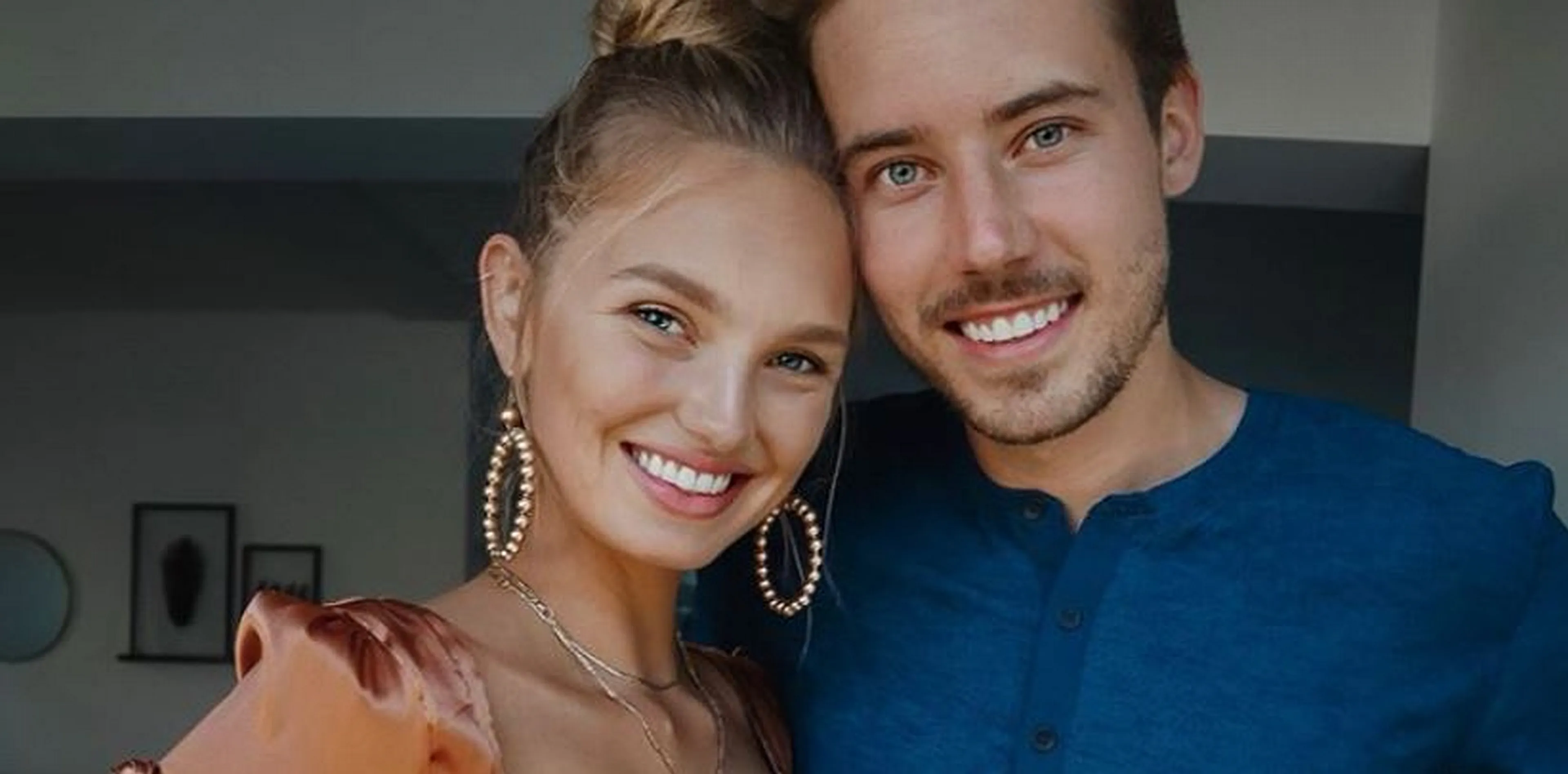 Emotionele Romee Strijd onthult: Ik ben zwanger!